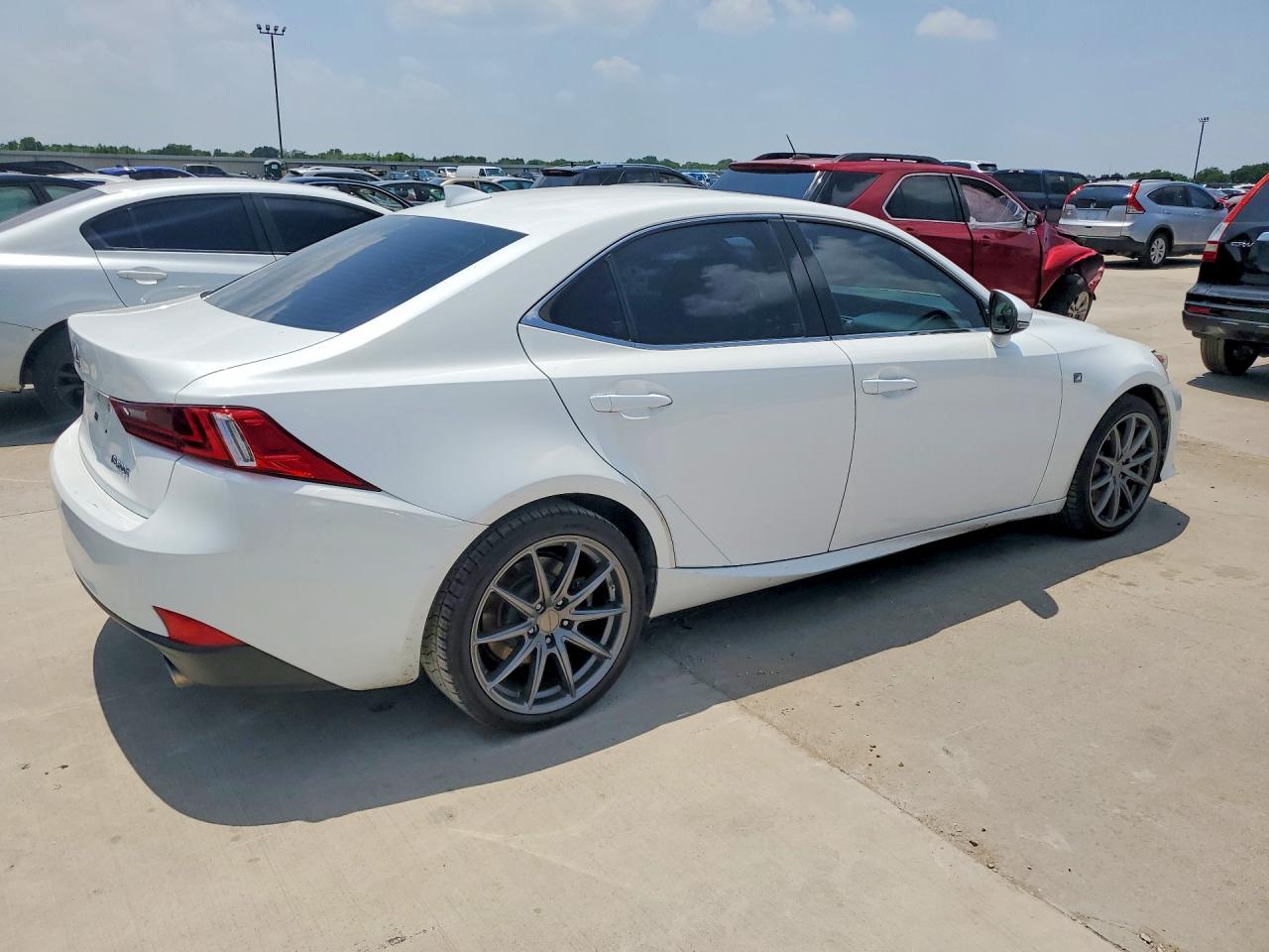 2016 Lexus Is 200t White vin: JTHBA1D28G5031211
