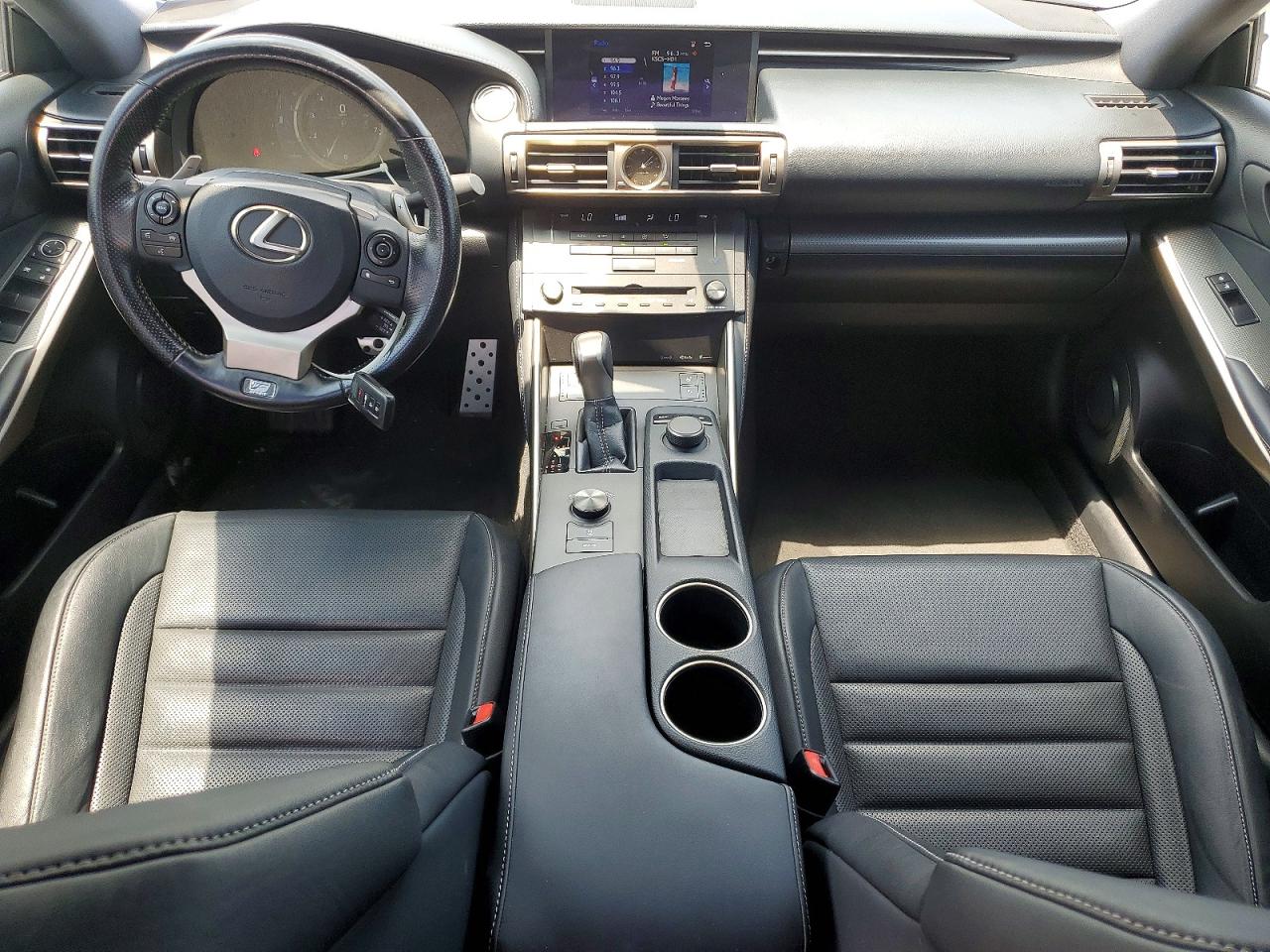 2016 Lexus Is 200t White vin: JTHBA1D28G5031211