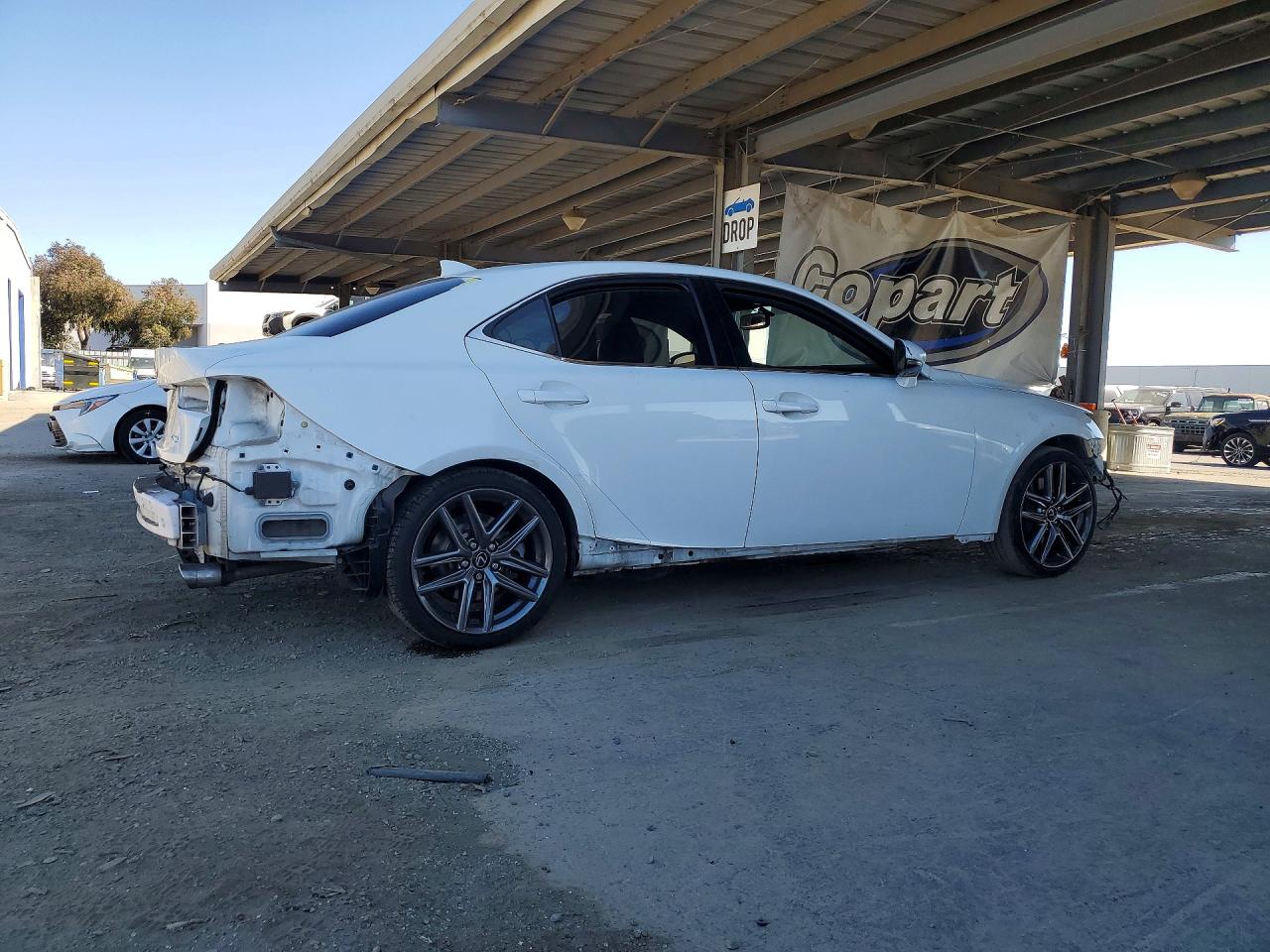 2016 Lexus Is 200t White vin: JTHBA1D29G5025174