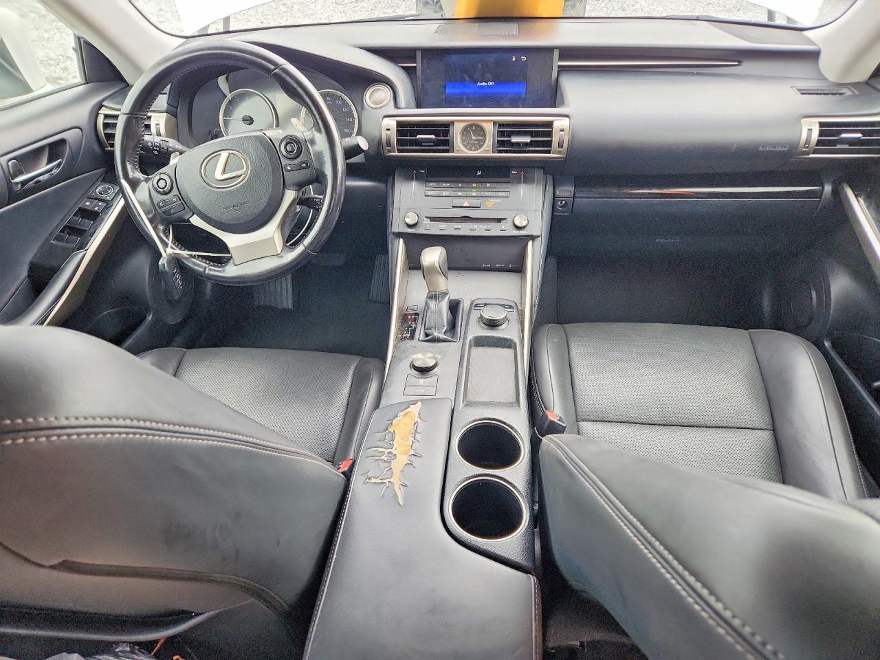 2016 Lexus Is 200t White vin: JTHBA1D29G5025935