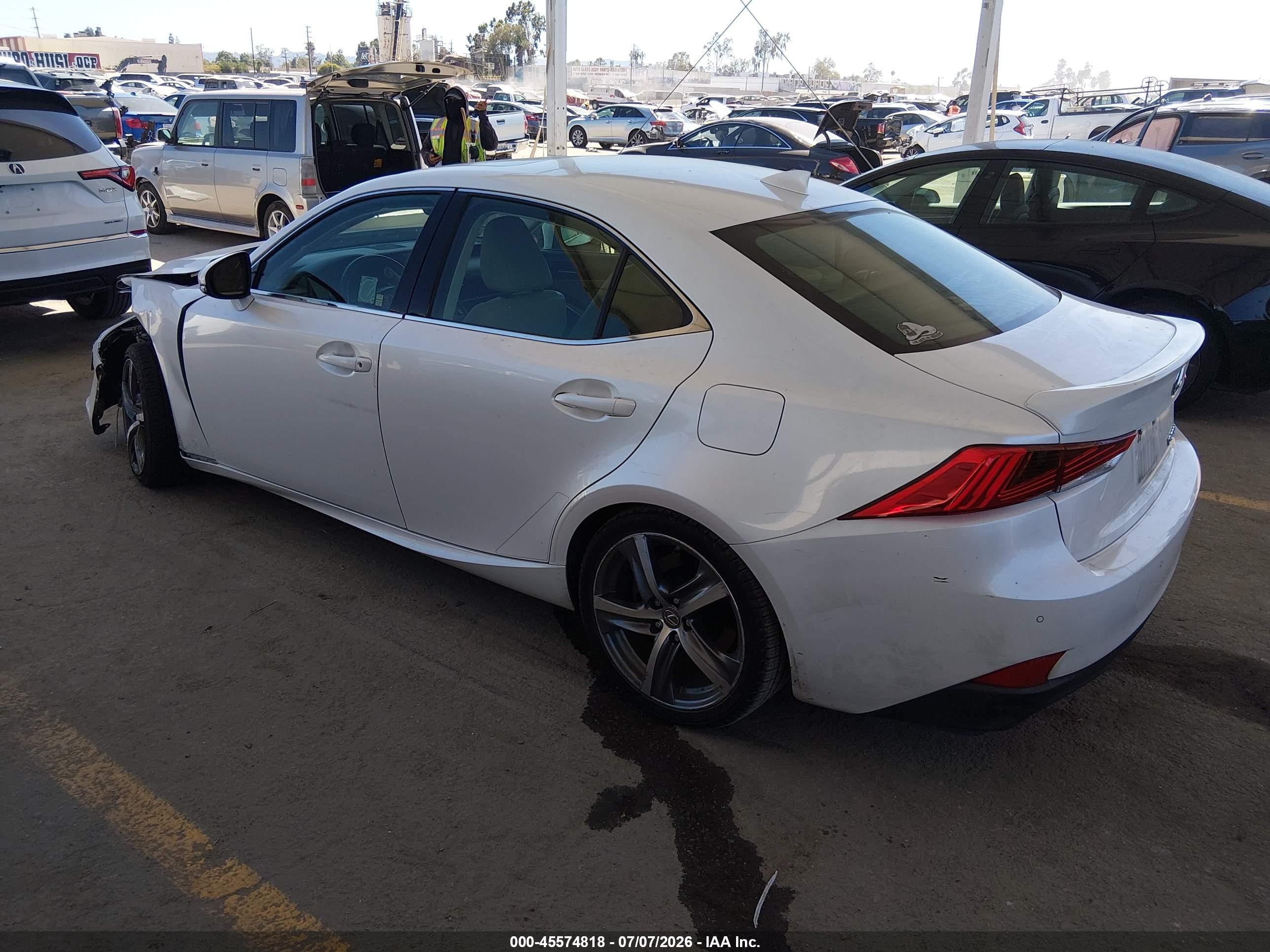 2017 Lexus Is 200t Белый vin: JTHBA1D29H5042851