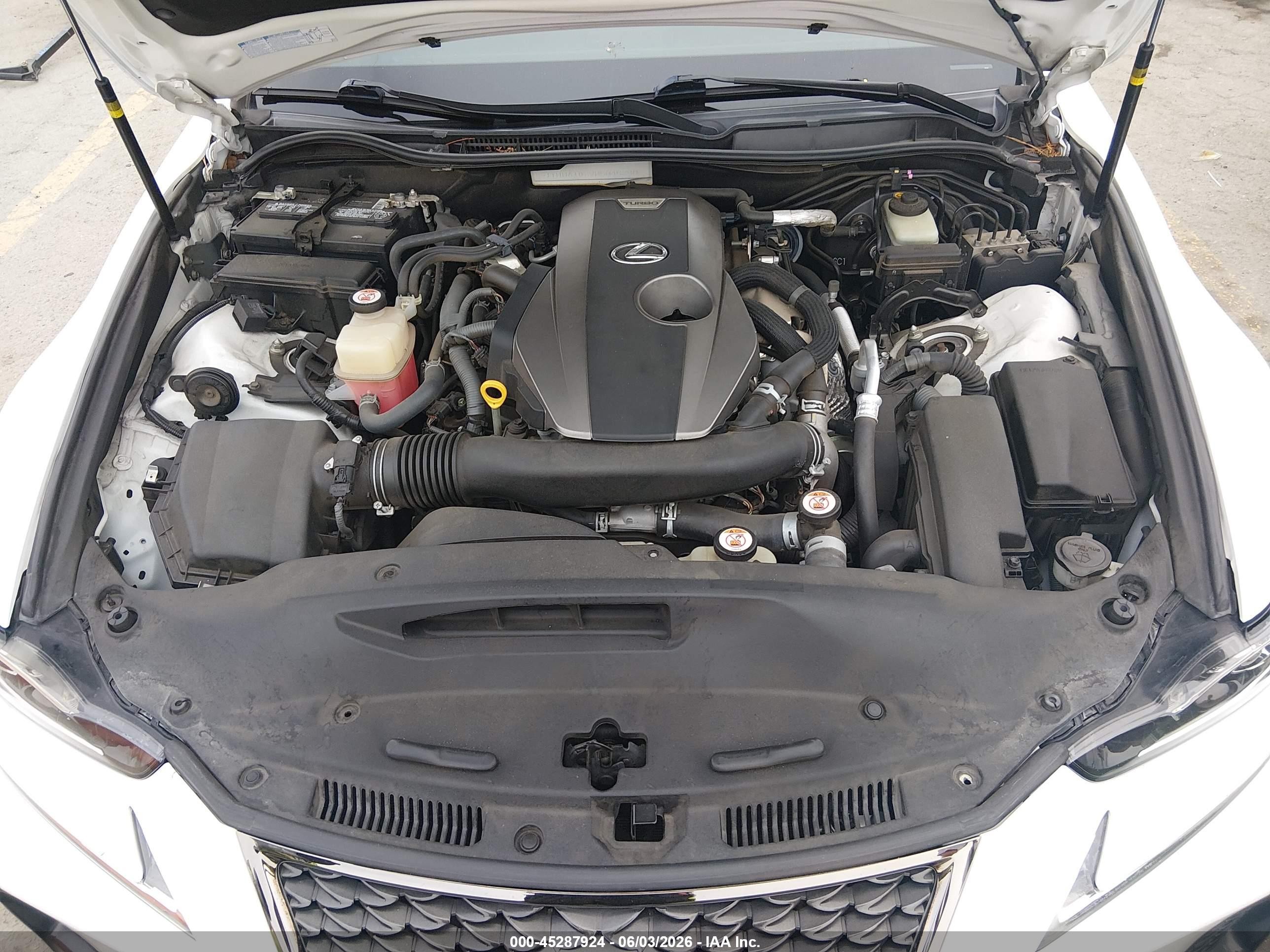2017 Lexus Is 200t   Белый vin: JTHBA1D29H5045250