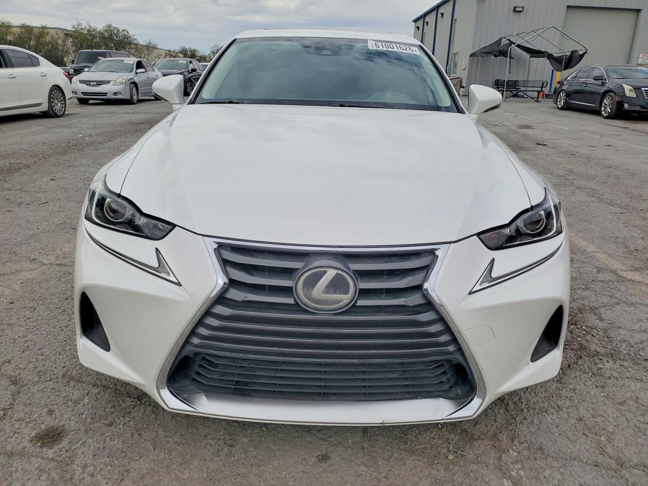 2017 Lexus Is 200t White vin: JTHBA1D2XH5040414