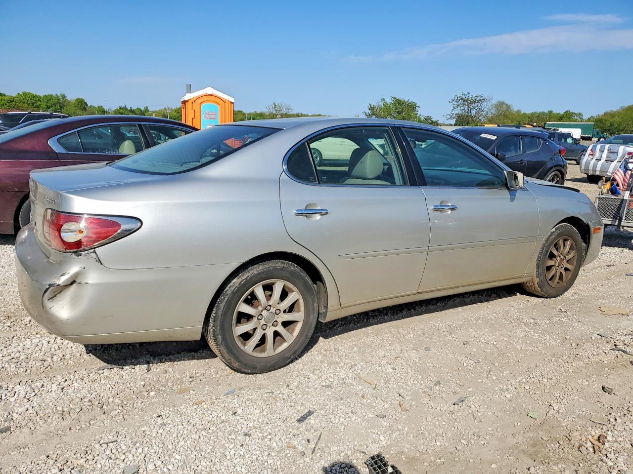2004 Lexus Es 330 Silver vin: JTHBA30G040003117