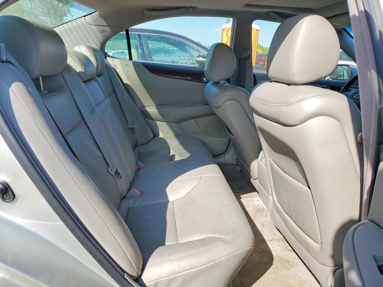 2004 Lexus Es 330 Silver vin: JTHBA30G040003117