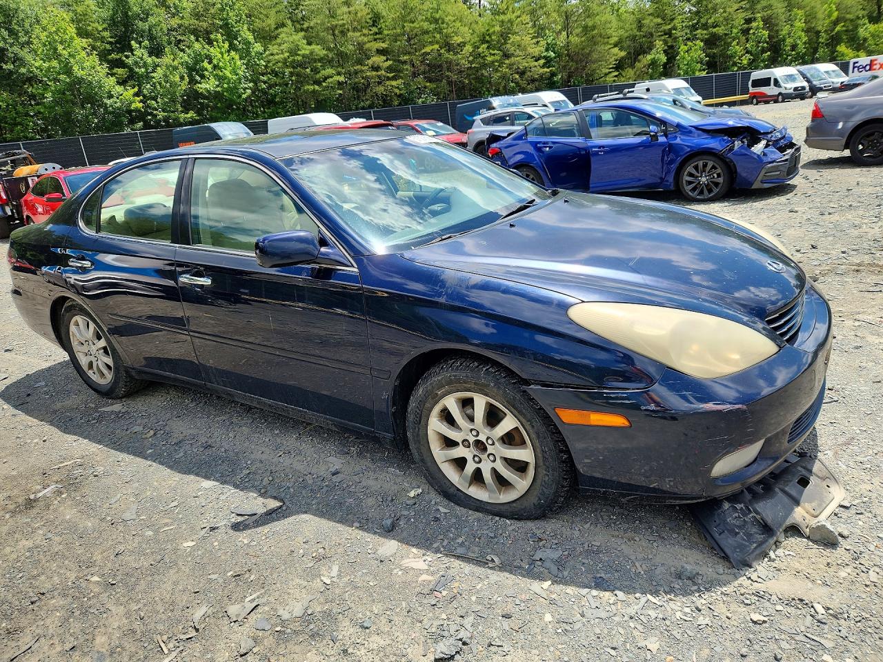 2004 Lexus Es 330 Blue vin: JTHBA30G040004462