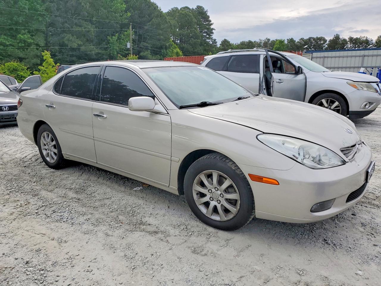 2004 Lexus Es 330 Кремовый vin: JTHBA30G040006292