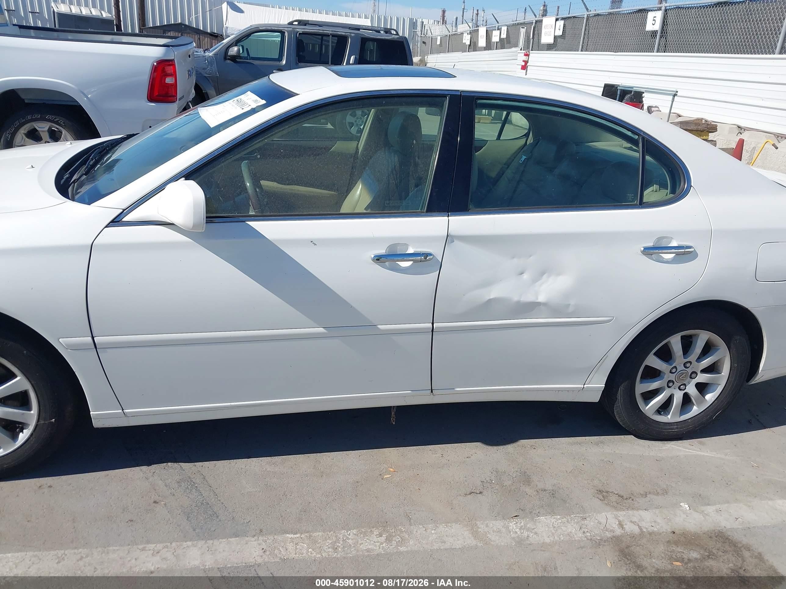 2004 Lexus Es 330   Белый vin: JTHBA30G045024231