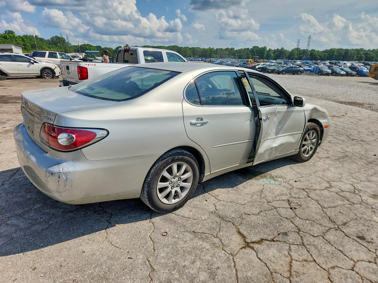 2004 Lexus Es 330 Серебряный vin: JTHBA30G045028487