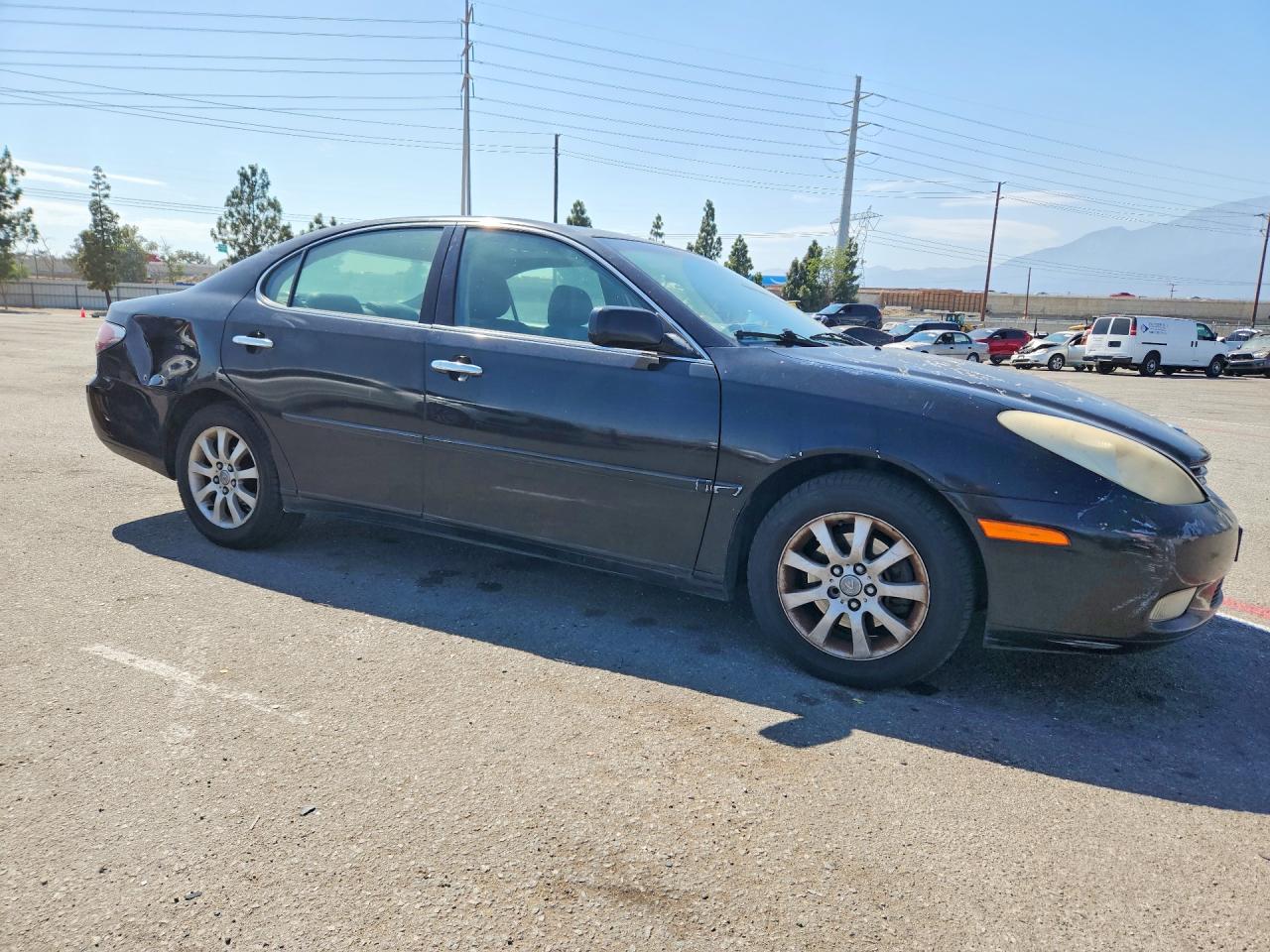 2004 Lexus Es 330 Black vin: JTHBA30G045033561