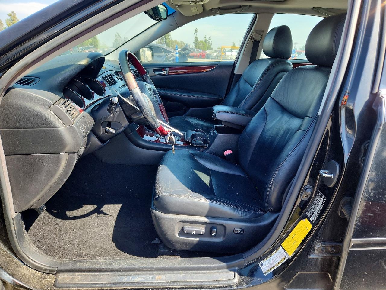 2004 Lexus Es 330 Black vin: JTHBA30G045033561