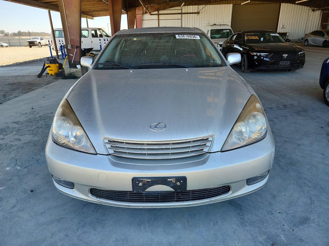 2004 Lexus Es 330 Silver vin: JTHBA30G045054667