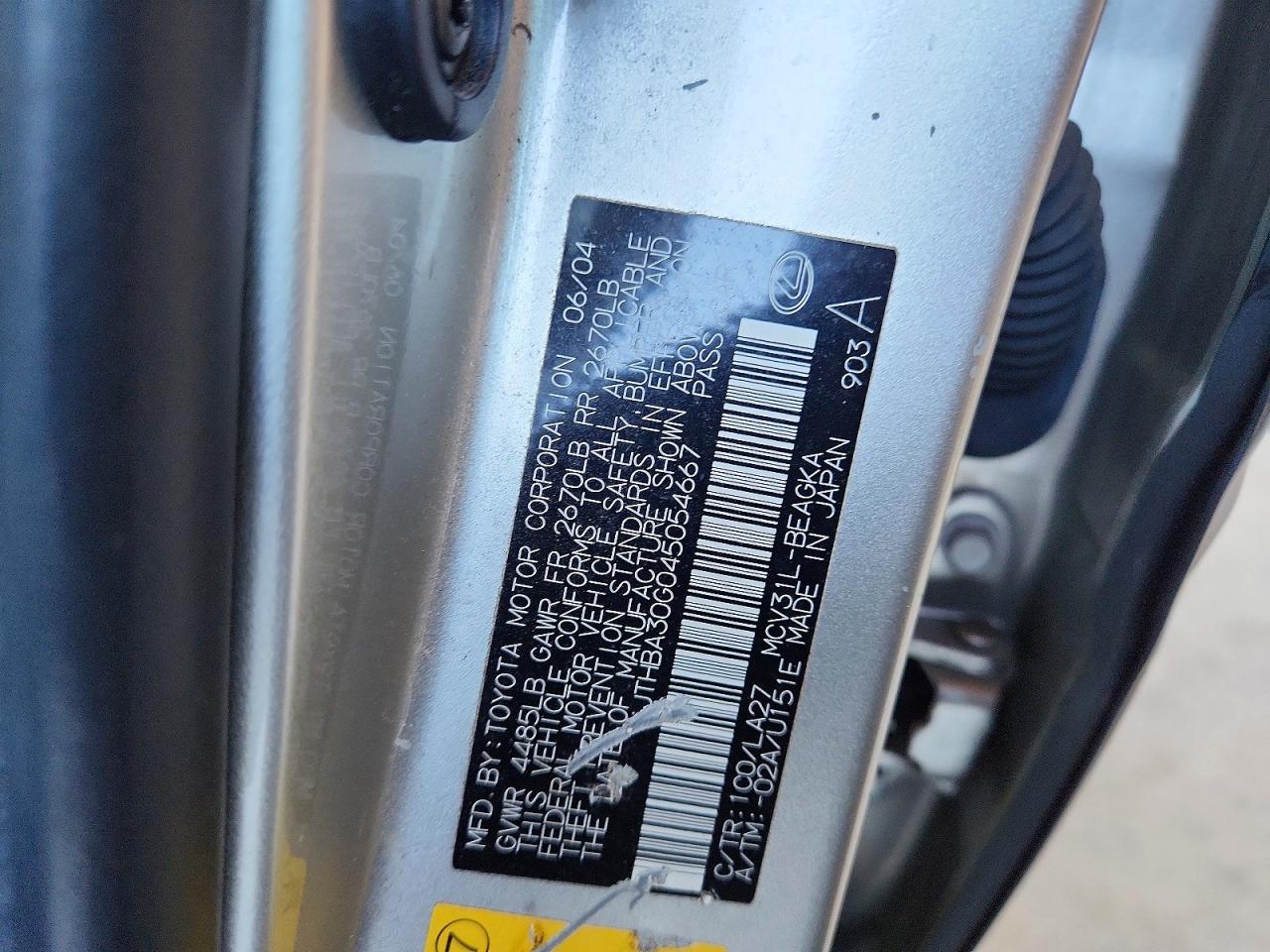 2004 Lexus Es 330 Silver vin: JTHBA30G045054667