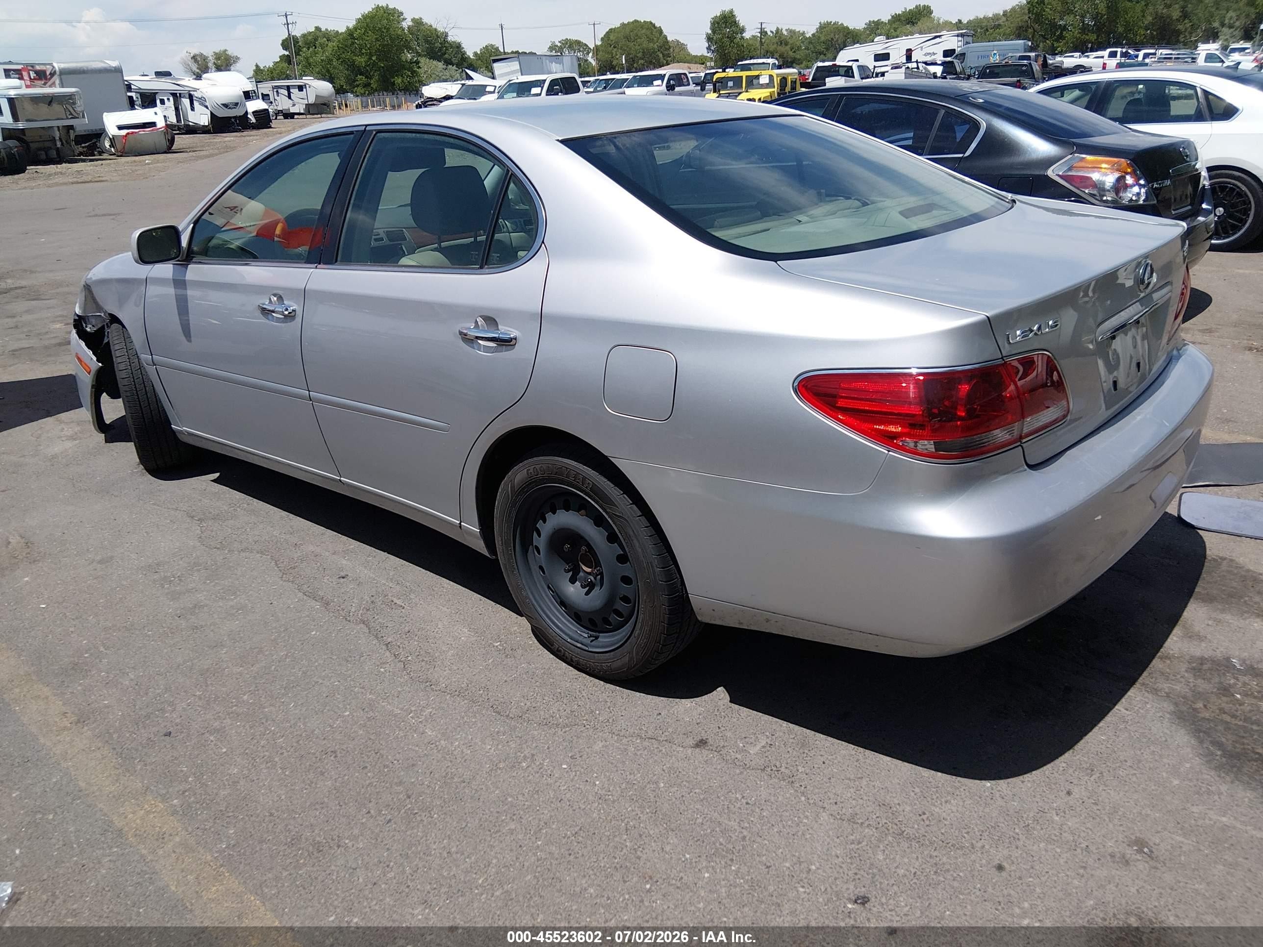 2005 Lexus Es 330   Серебряный vin: JTHBA30G055056873