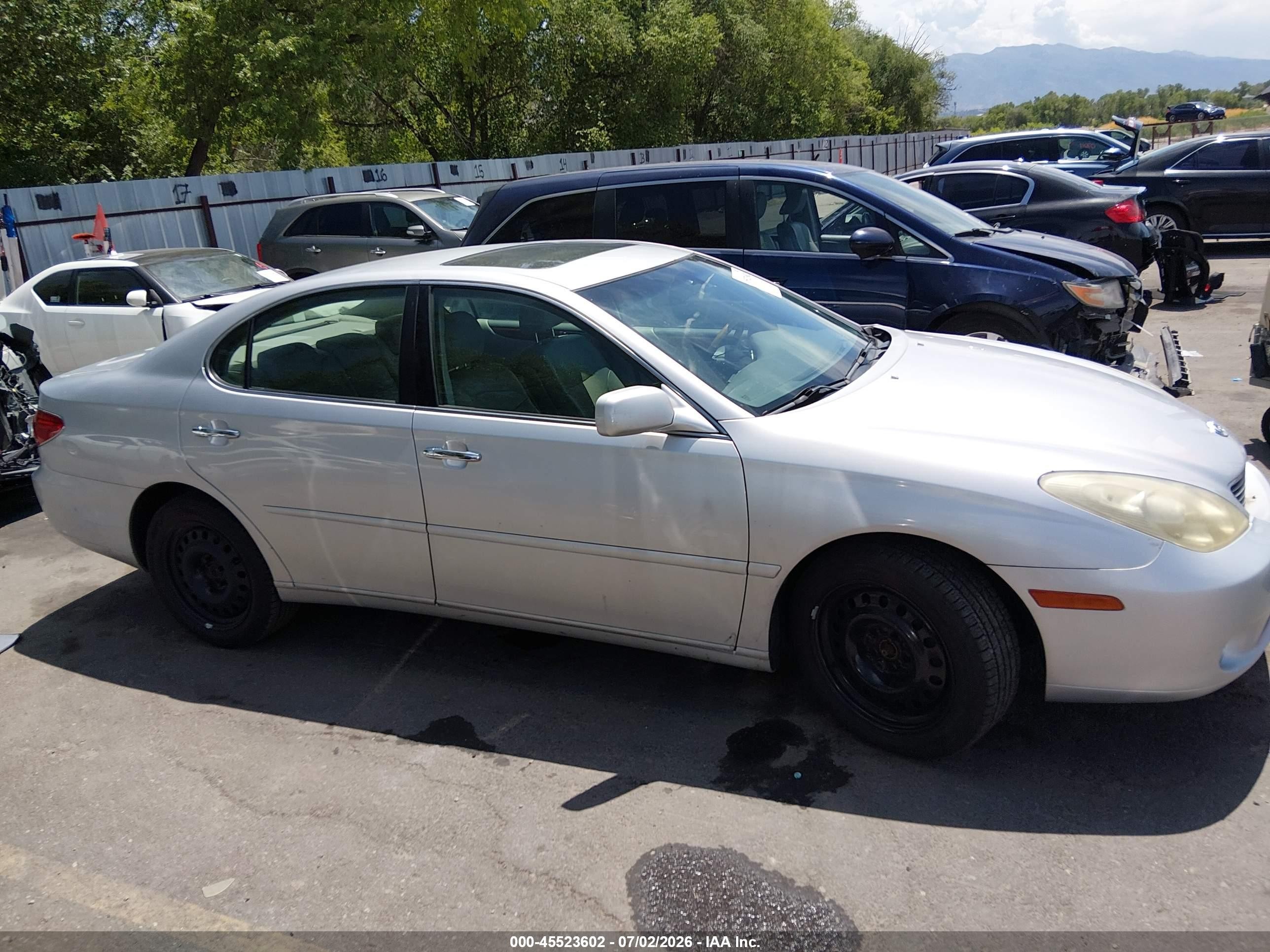 2005 Lexus Es 330   Серебряный vin: JTHBA30G055056873