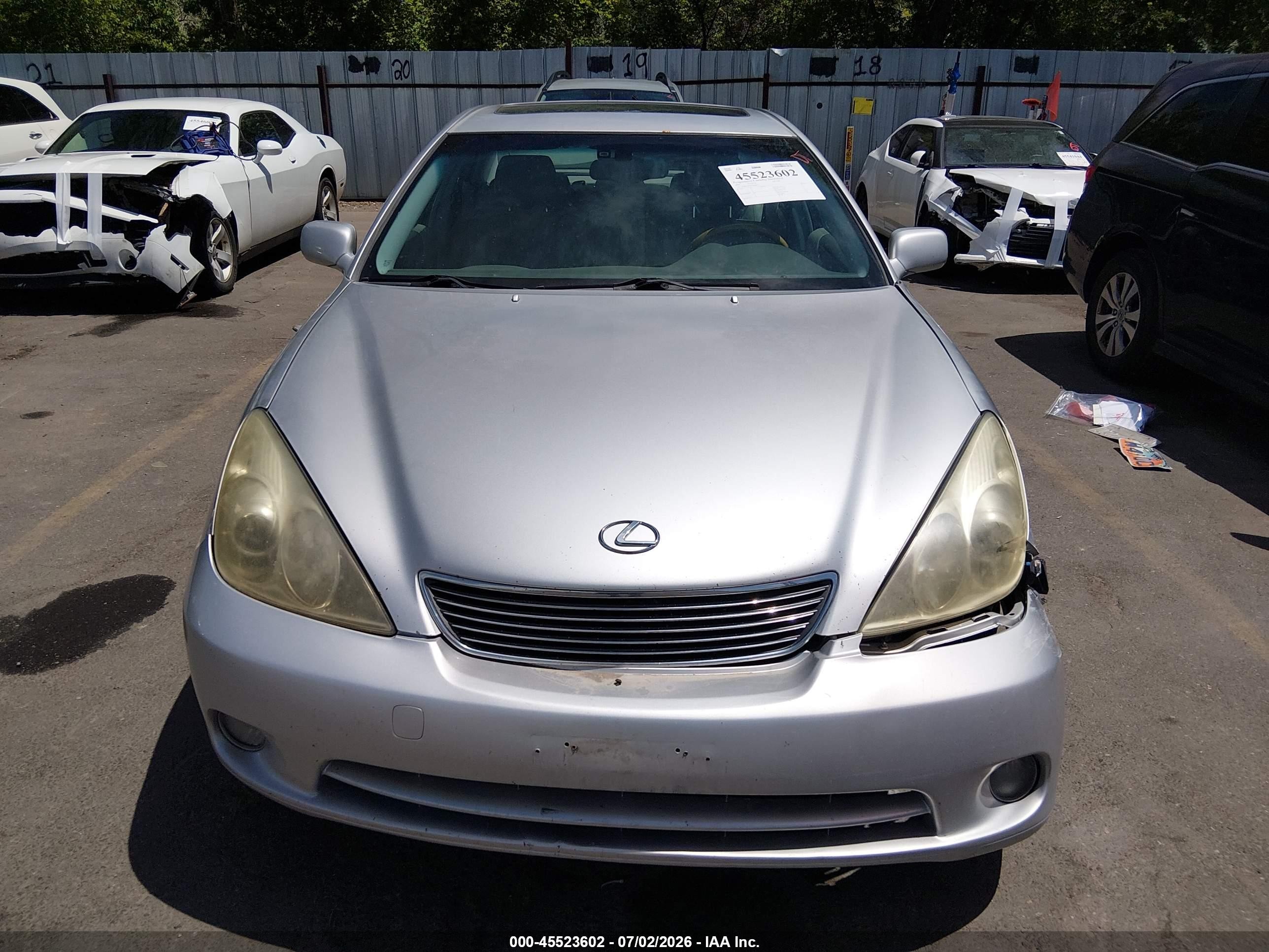 2005 Lexus Es 330   Серебряный vin: JTHBA30G055056873