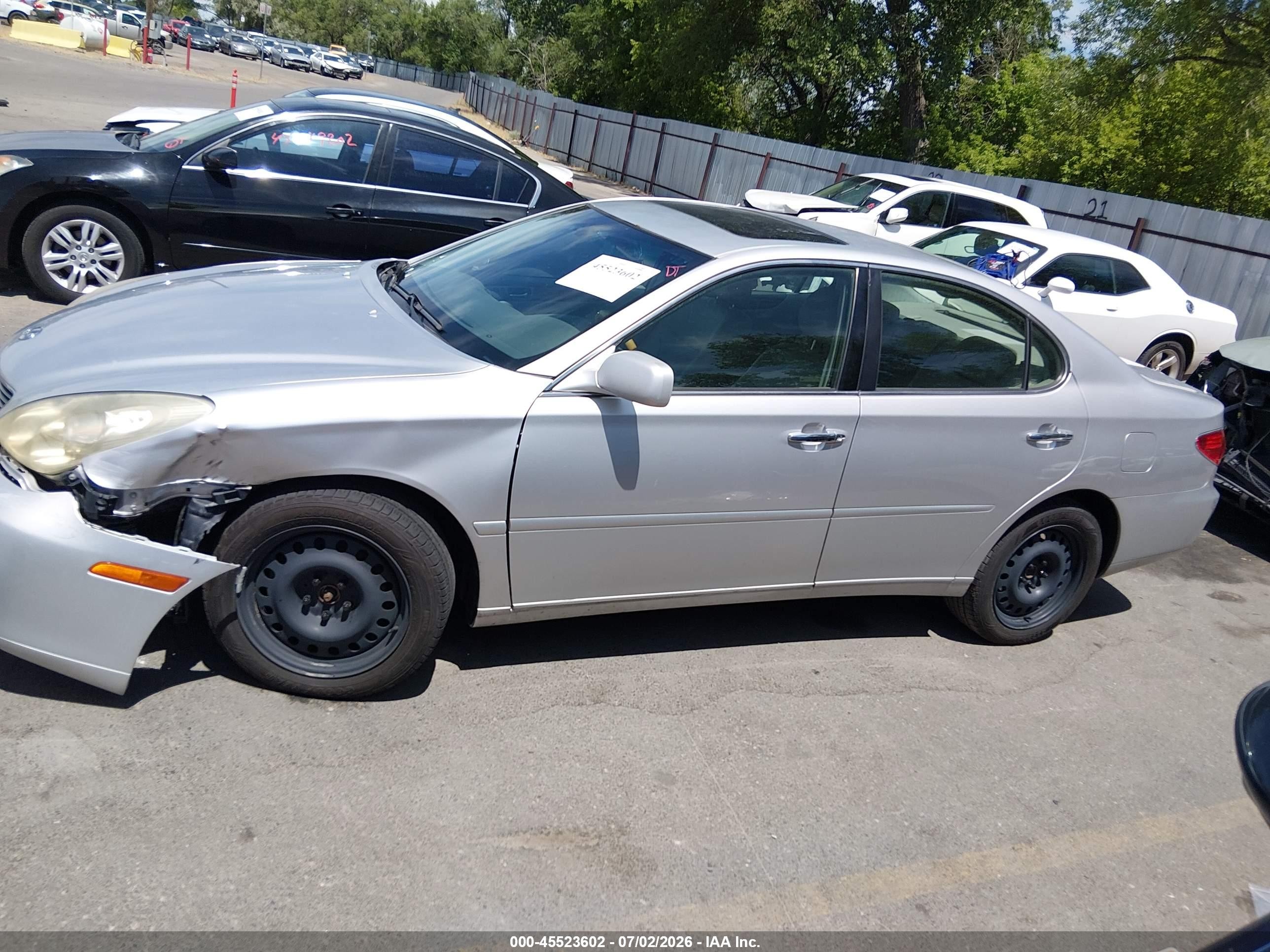 2005 Lexus Es 330   Серебряный vin: JTHBA30G055056873