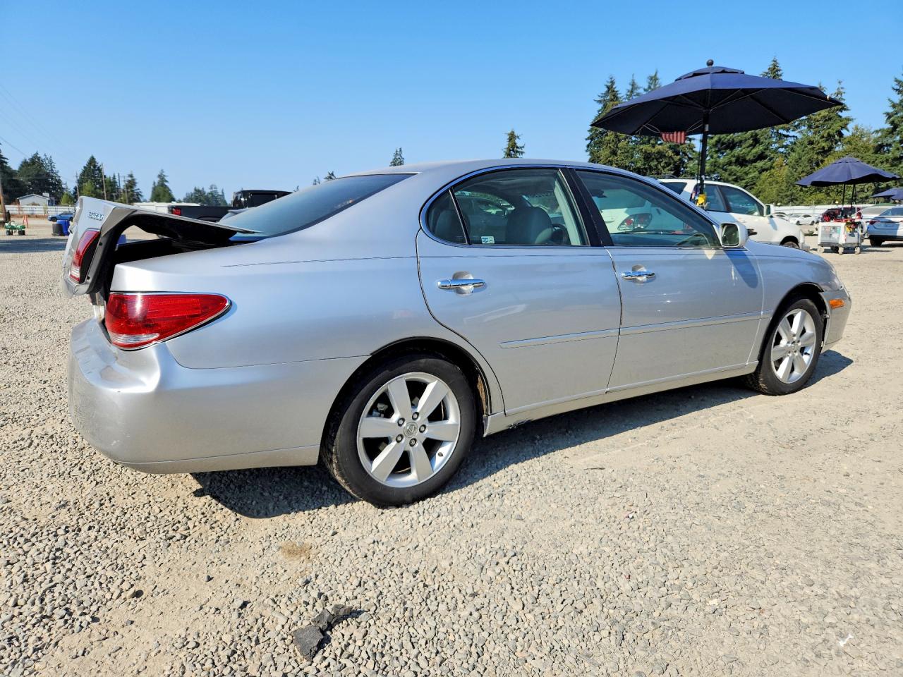 2005 Lexus Es 330 Серебряный vin: JTHBA30G055057019