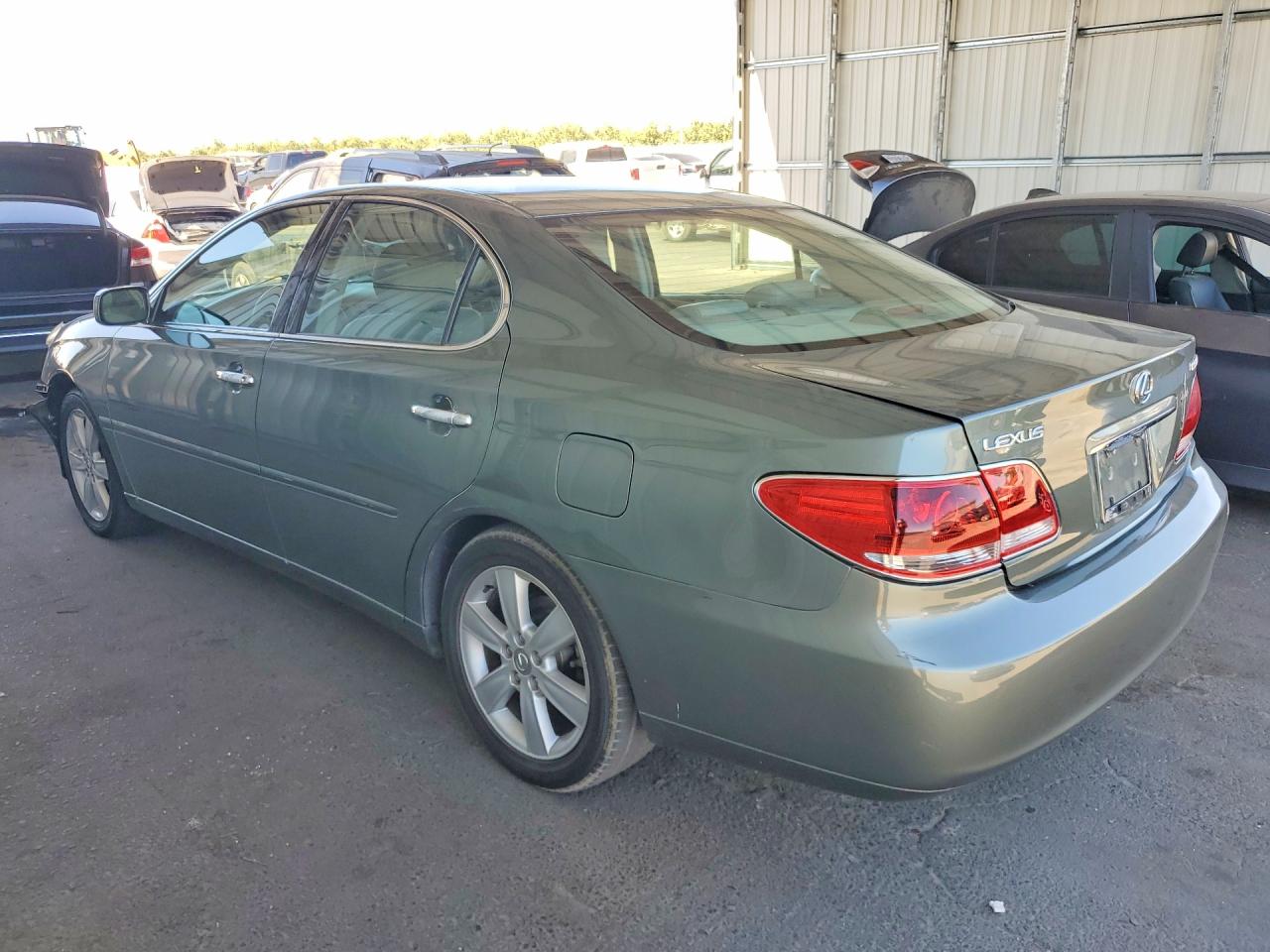2005 Lexus Es 330 Green vin: JTHBA30G055067906
