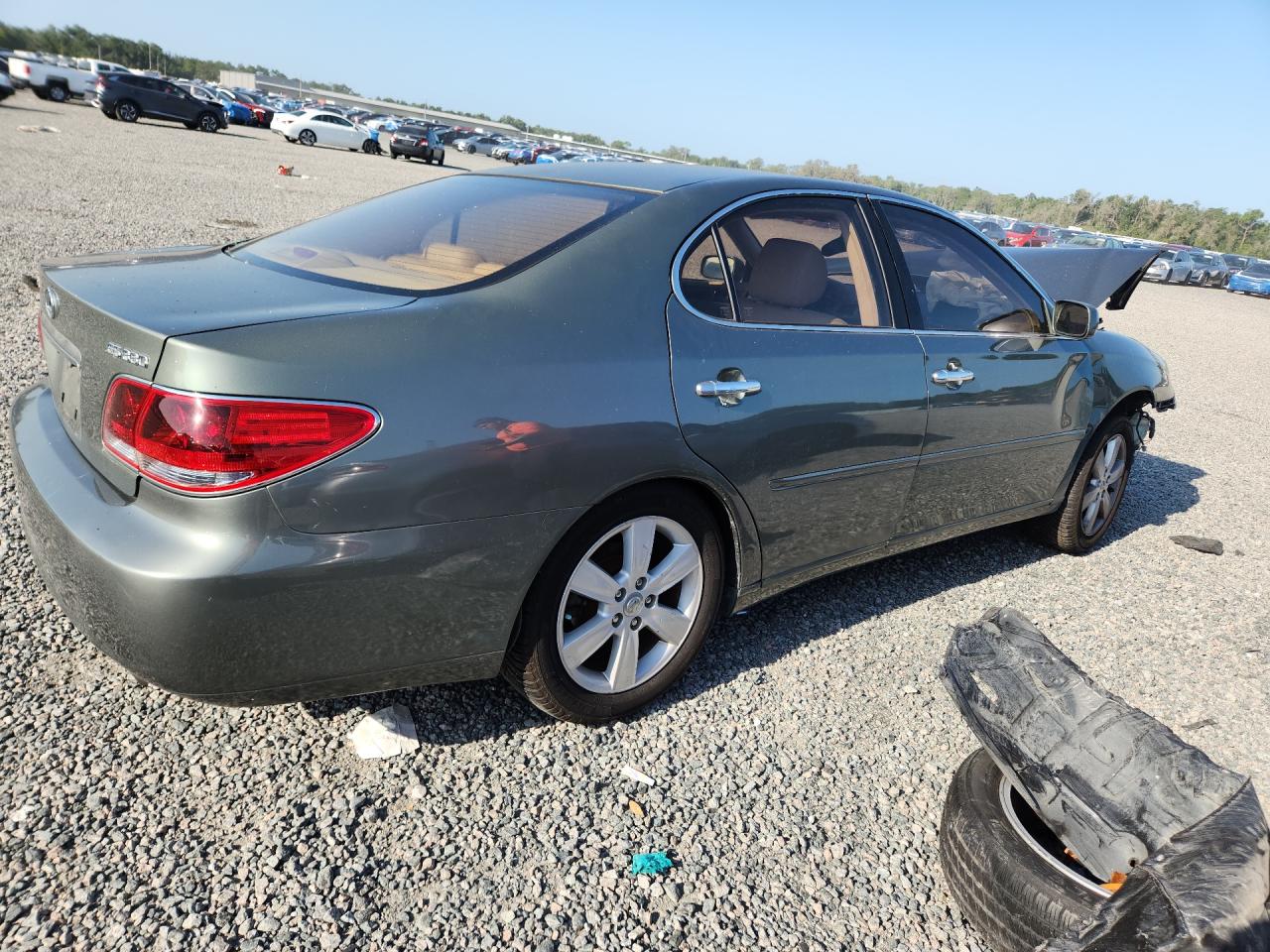 2005 Lexus Es 330 Green vin: JTHBA30G055071972