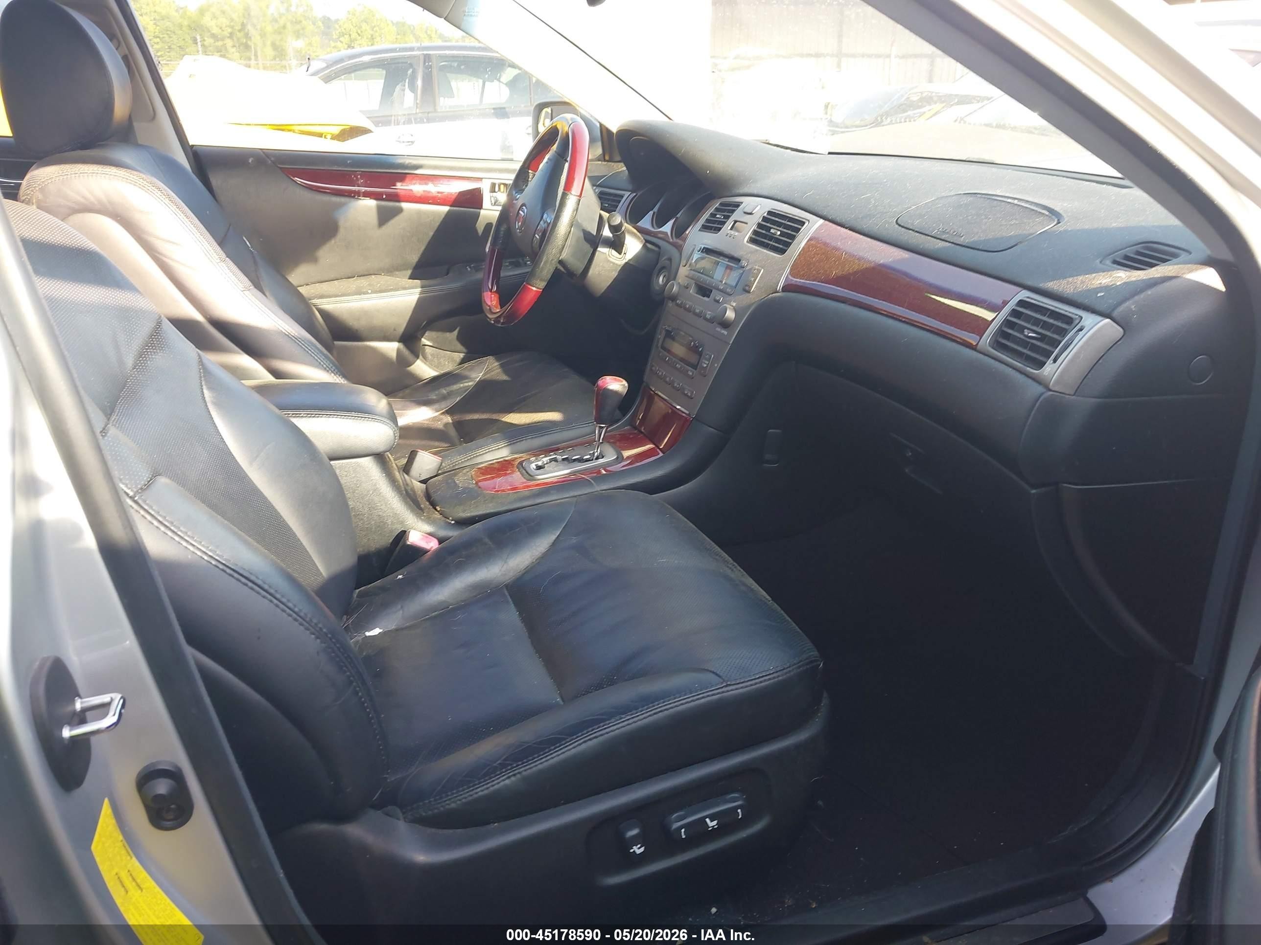 2005 Lexus Es 330   Silver vin: JTHBA30G055074032