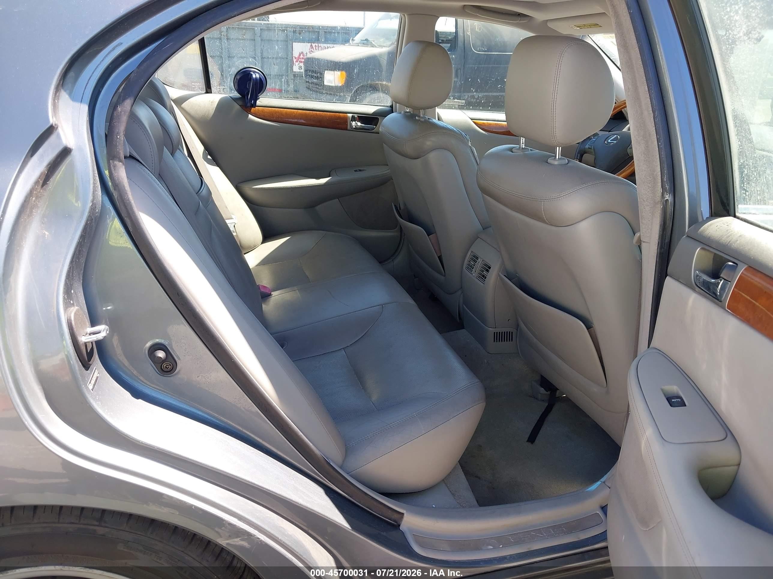 2005 Lexus Es 330   Gray vin: JTHBA30G055080431
