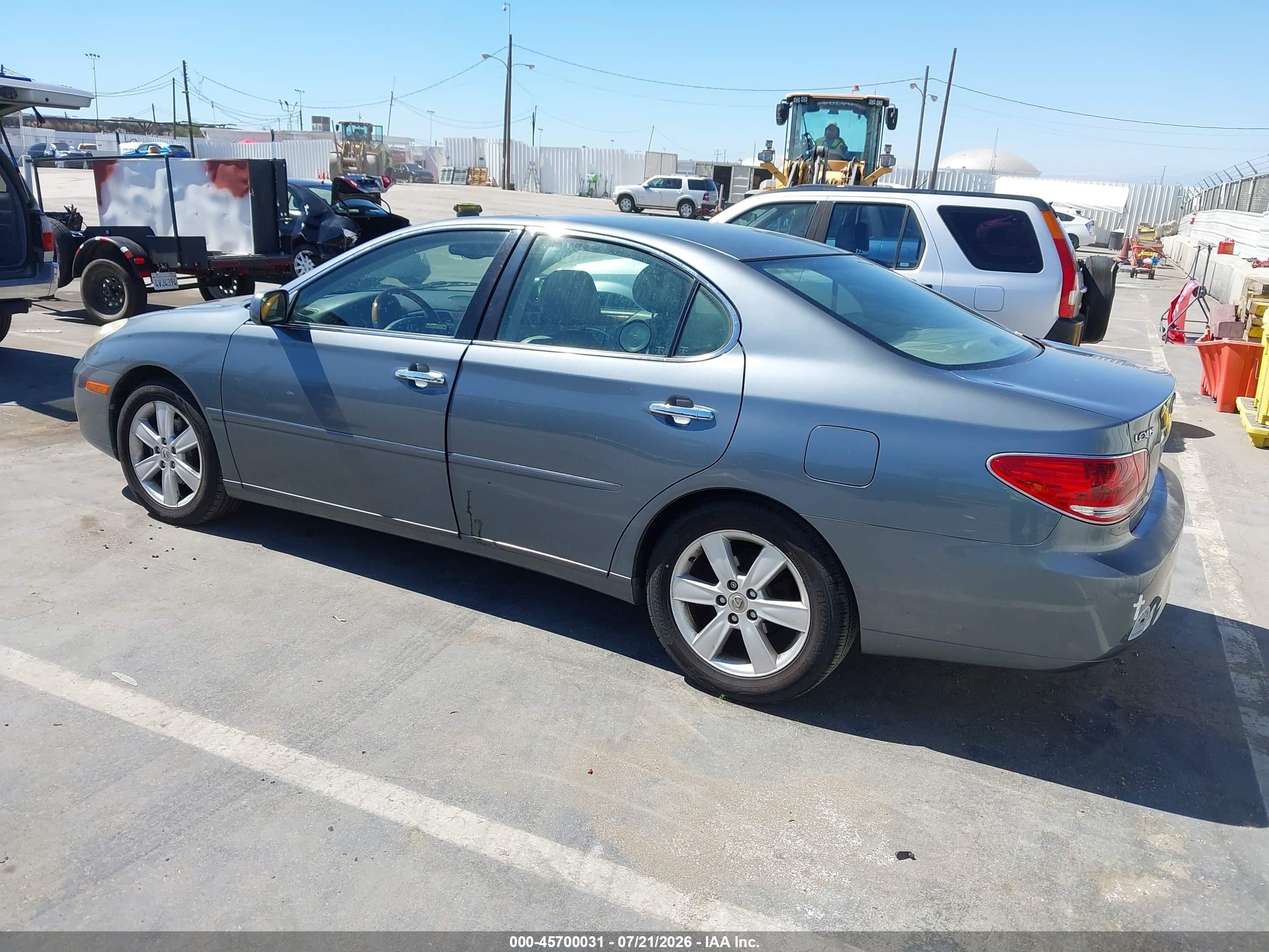 2005 Lexus Es 330   Gray vin: JTHBA30G055080431