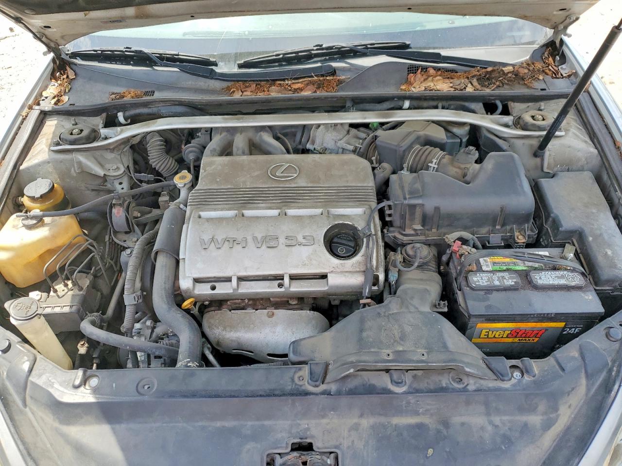 2005 Lexus Es 330 Silver vin: JTHBA30G055085709