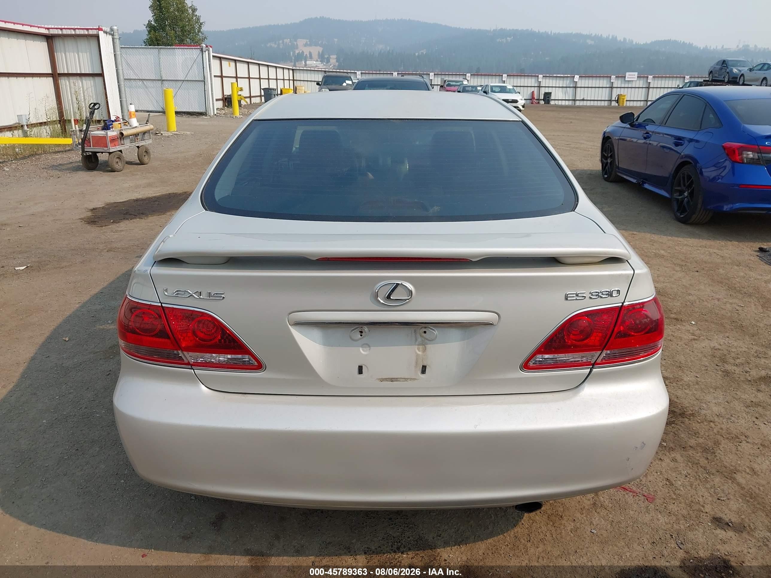 2005 Lexus Es 330   Silver vin: JTHBA30G055097701
