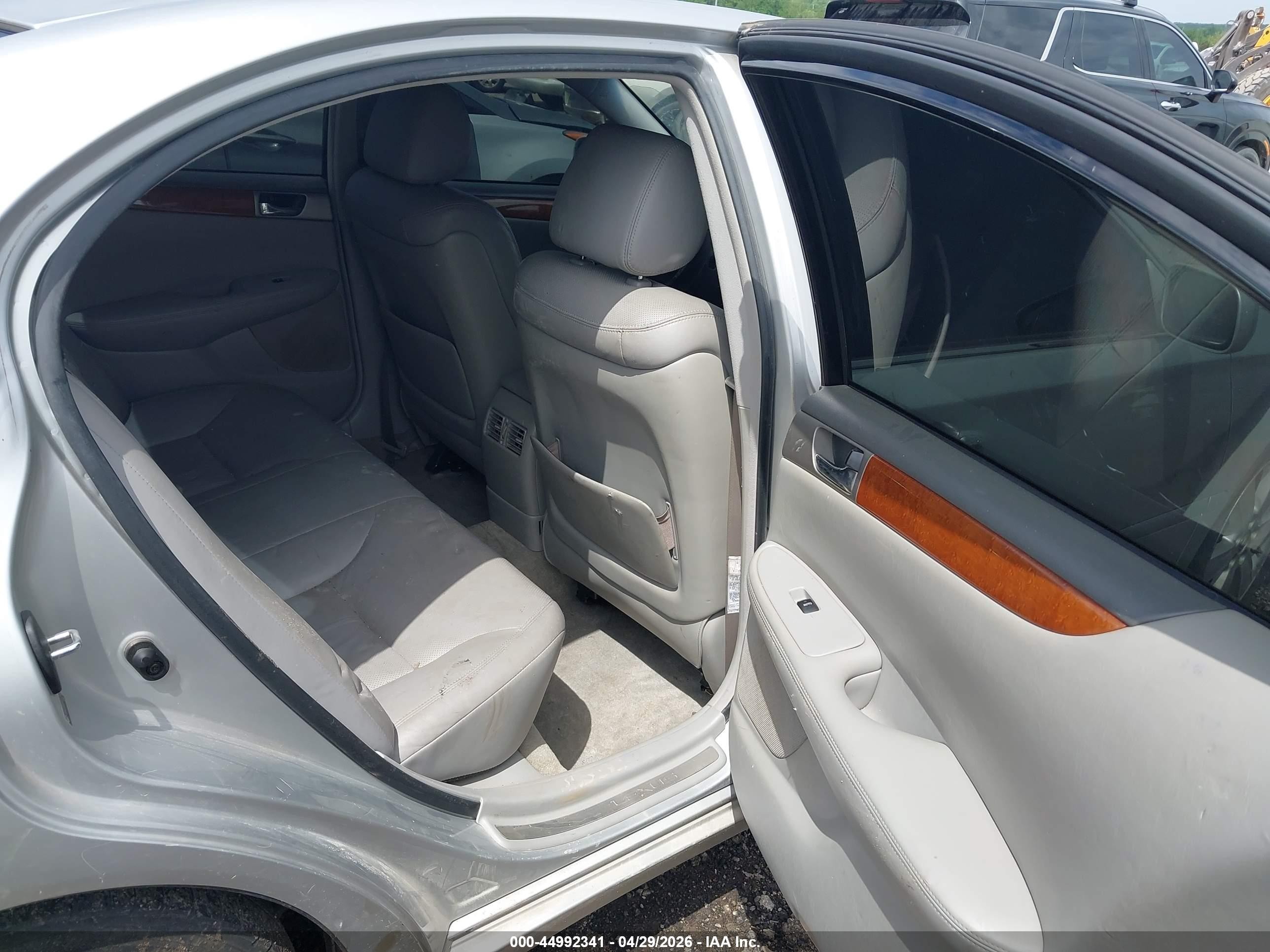 2005 Lexus Es 330 Серебряный vin: JTHBA30G055107398