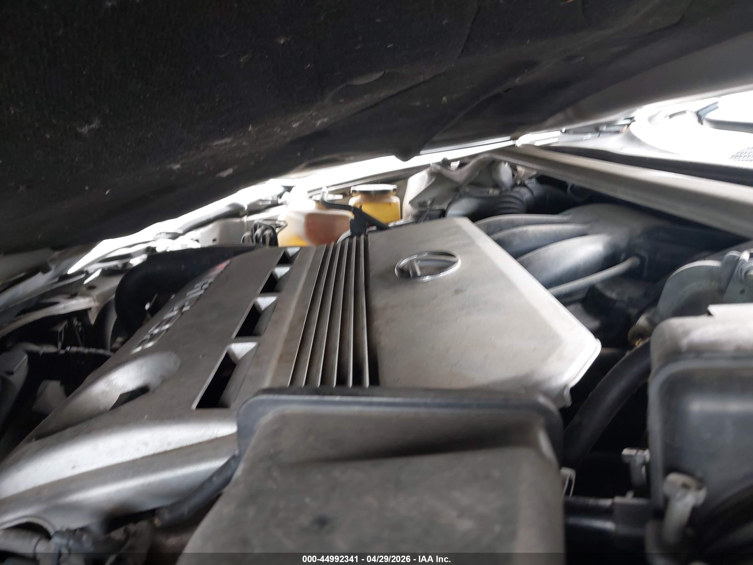 2005 Lexus Es 330 Серебряный vin: JTHBA30G055107398