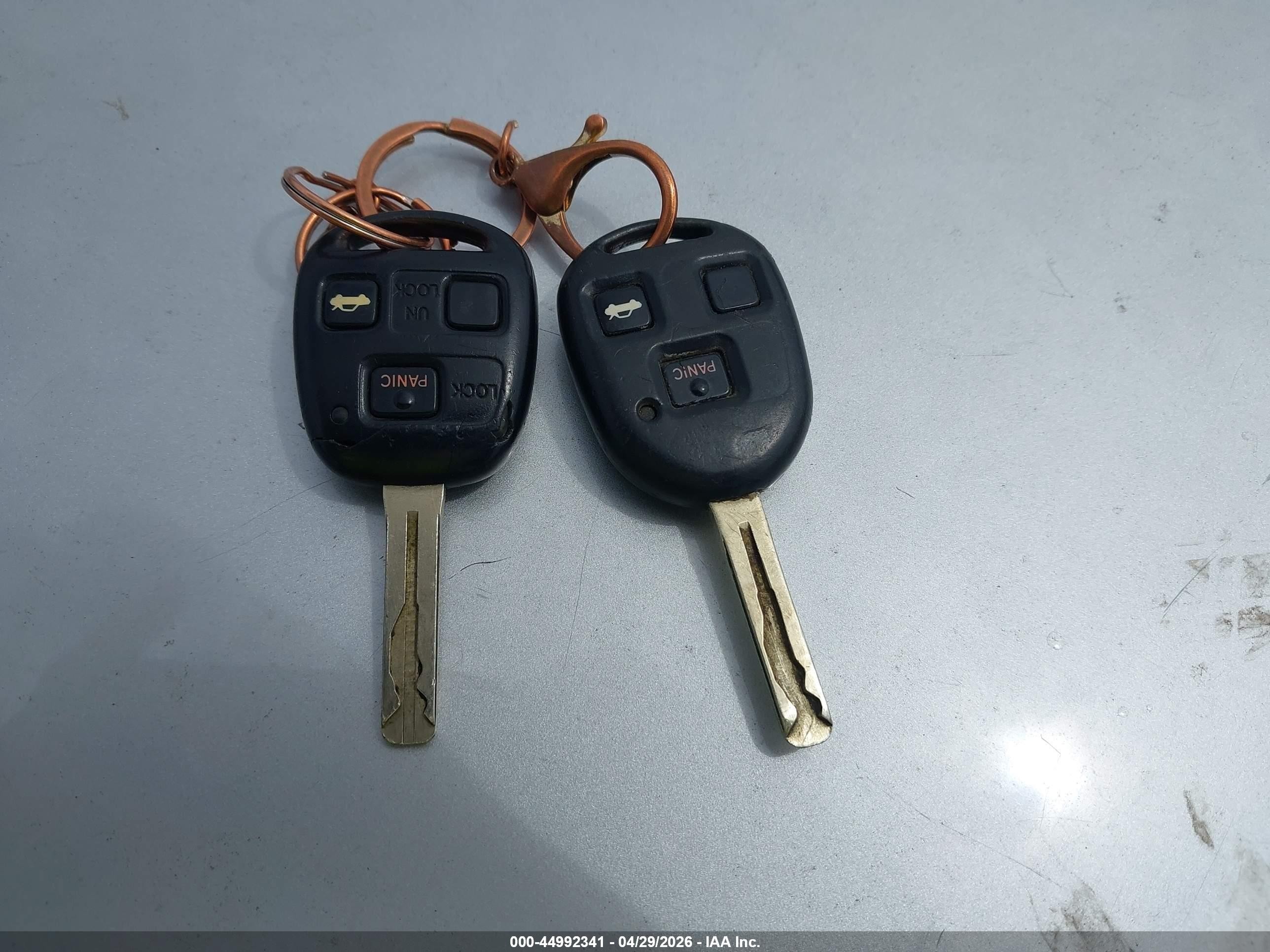 2005 Lexus Es 330 Серебряный vin: JTHBA30G055107398