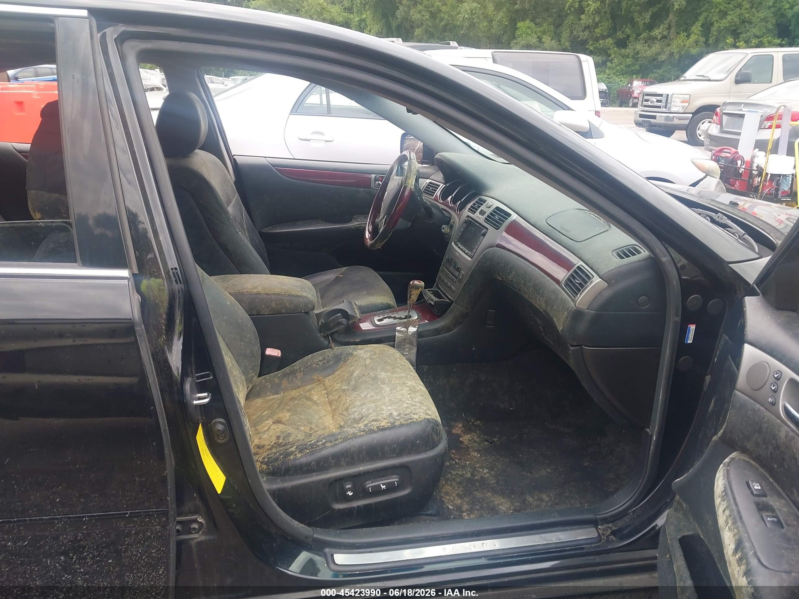 2005 Lexus Es 330 Black vin: JTHBA30G055128106