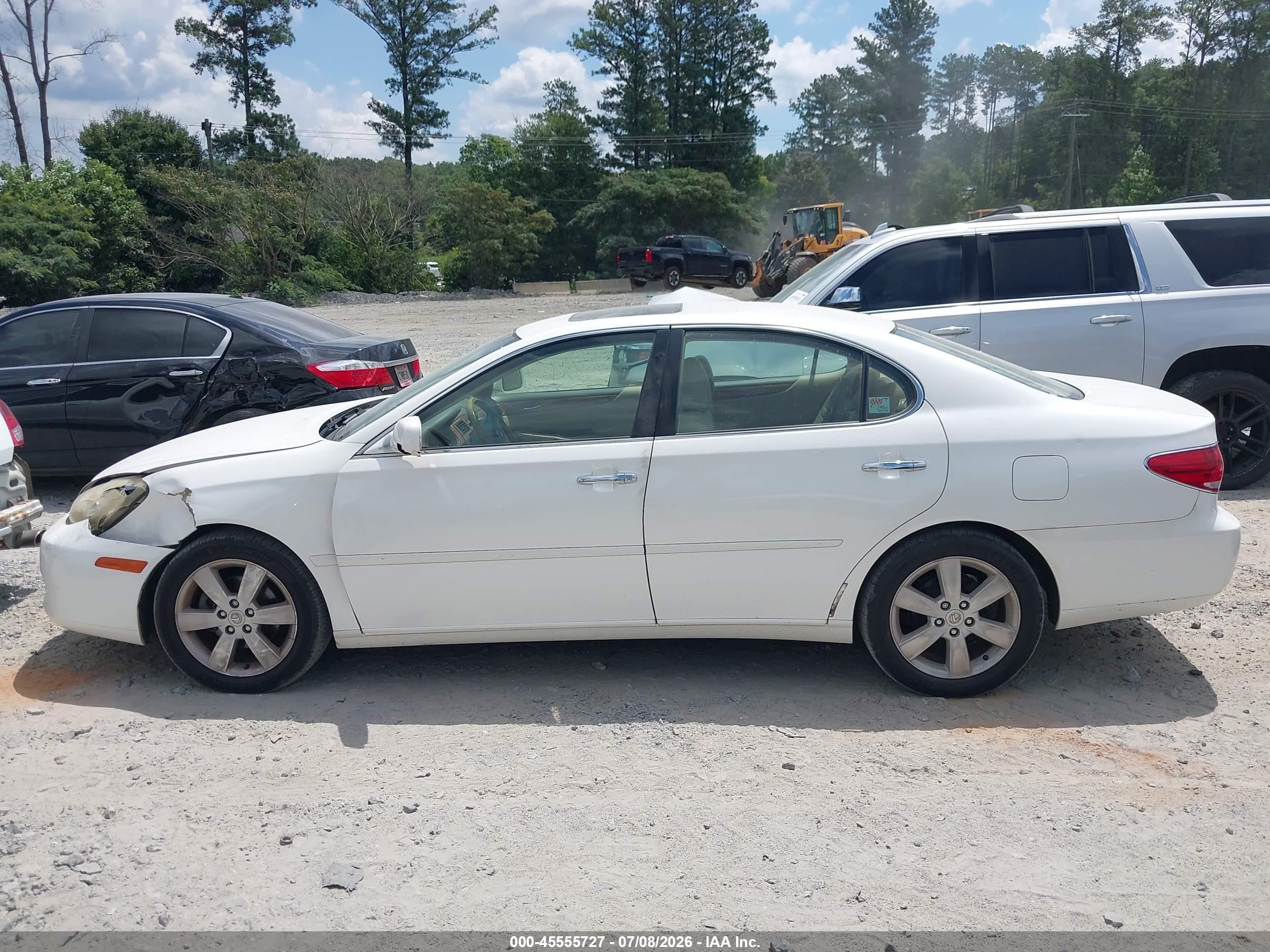 2005 Lexus Es 330   White vin: JTHBA30G055128851