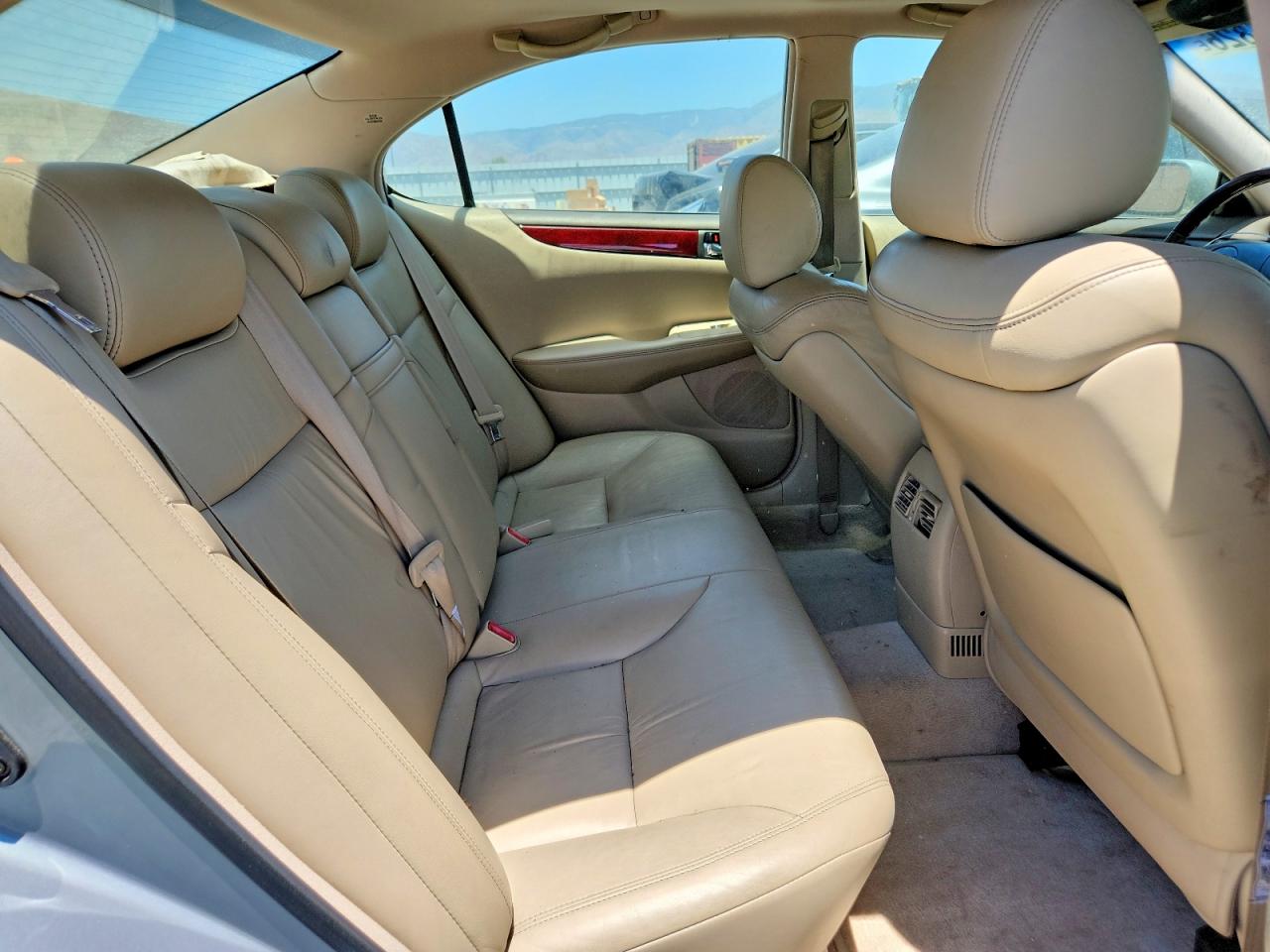 2004 Lexus Es 330 Teal vin: JTHBA30G140005457