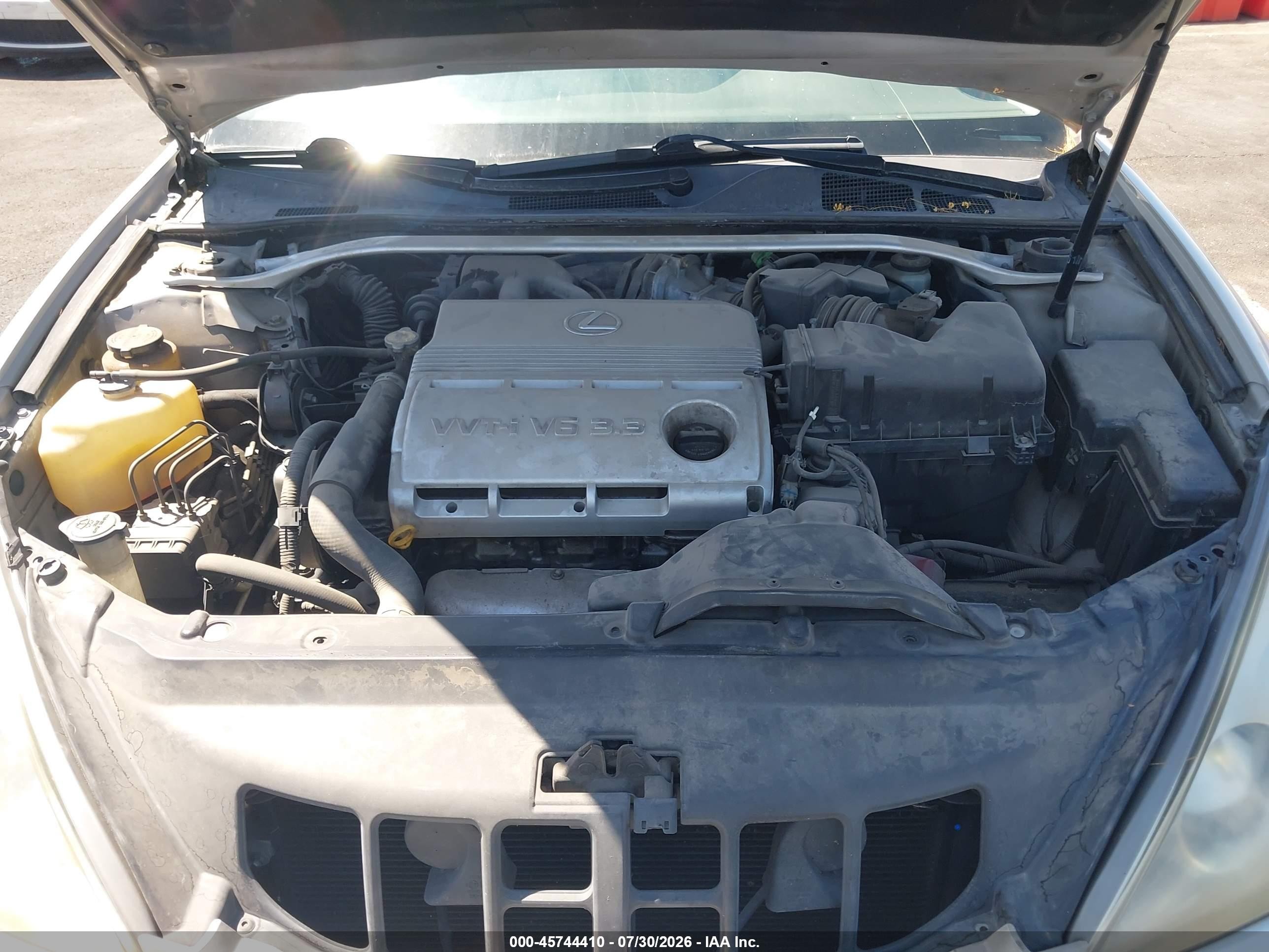 2004 Lexus Es 330   Beige vin: JTHBA30G140022761