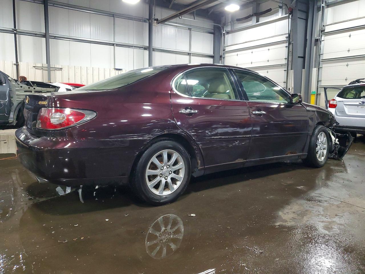 2004 Lexus Es 330 Burgundy vin: JTHBA30G145021614