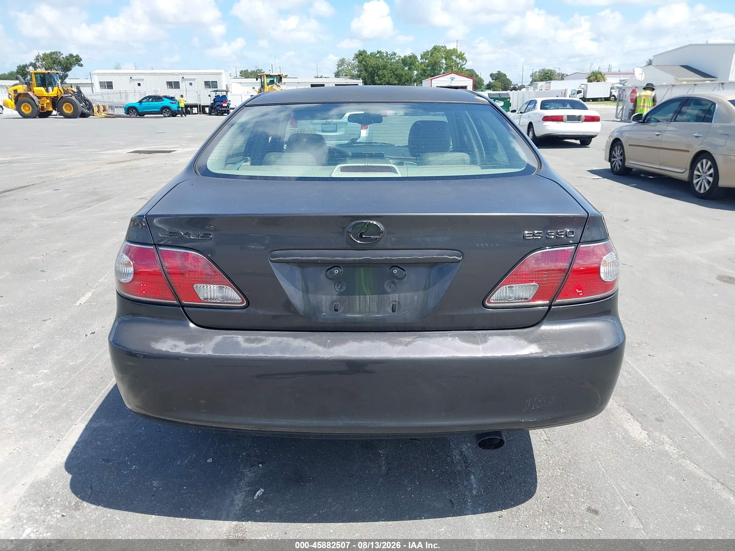 2004 Lexus Es 330   Gray vin: JTHBA30G145031964