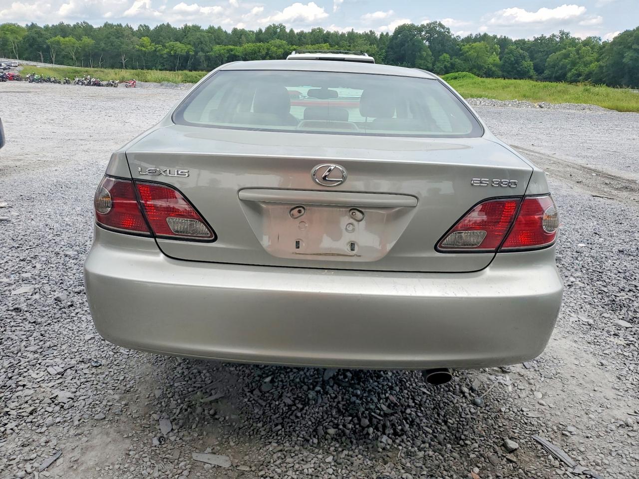 2004 Lexus Es 330 Silver vin: JTHBA30G145045203