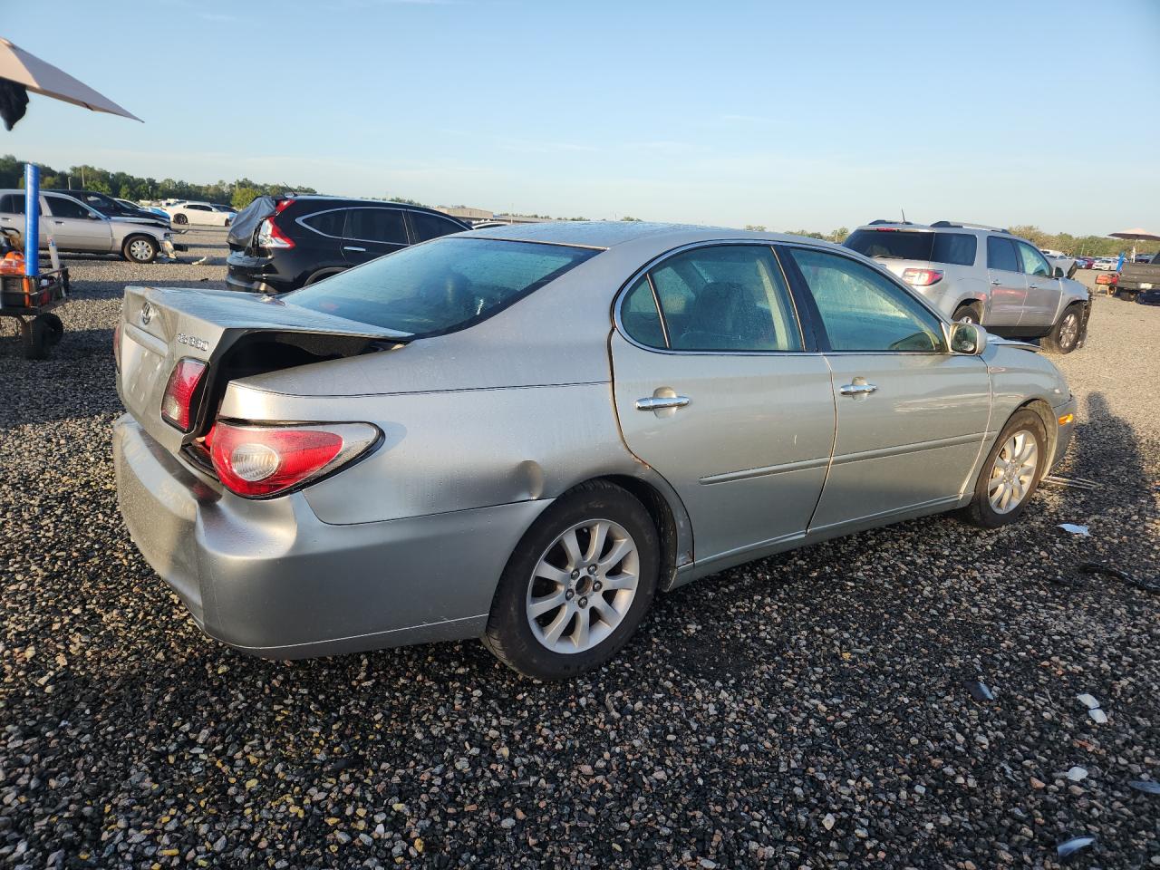 2004 Lexus Es 330 Silver vin: JTHBA30G145054340
