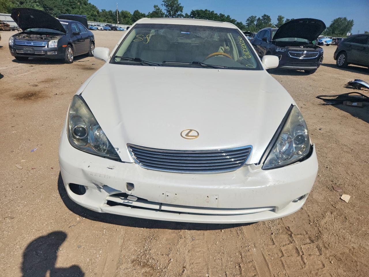 2005 Lexus Es 330 White vin: JTHBA30G155070023