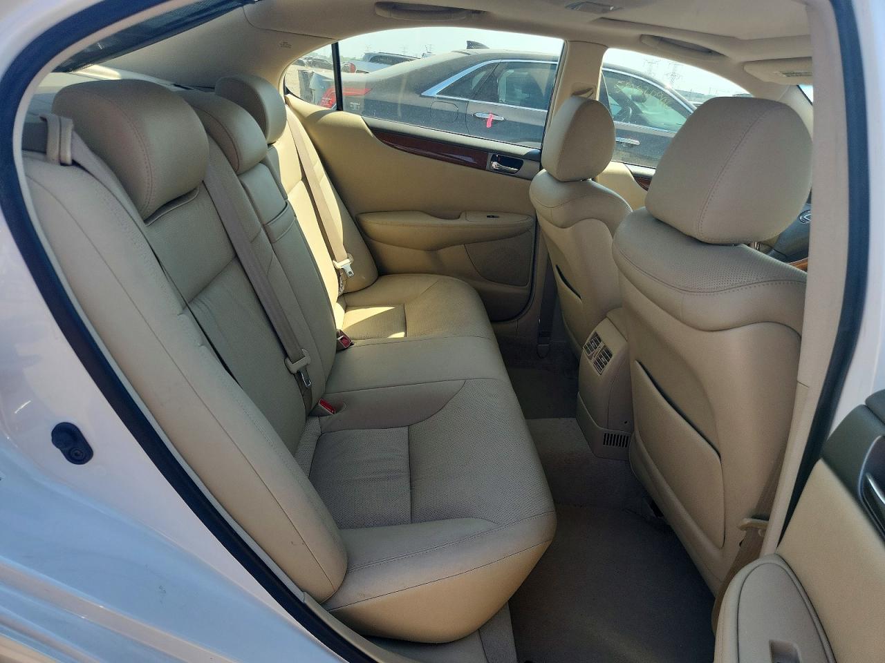 2005 Lexus Es 330 White vin: JTHBA30G155070023