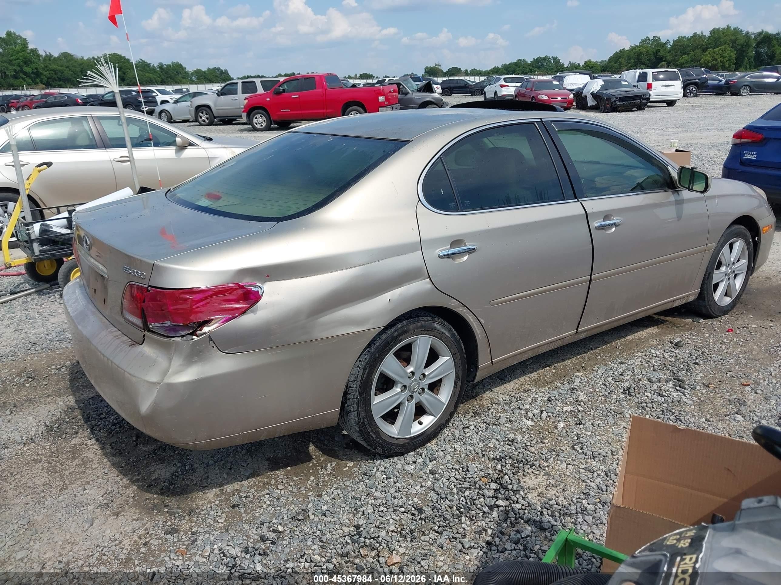 2005 Lexus Es 330   Champagne vin: JTHBA30G155075612