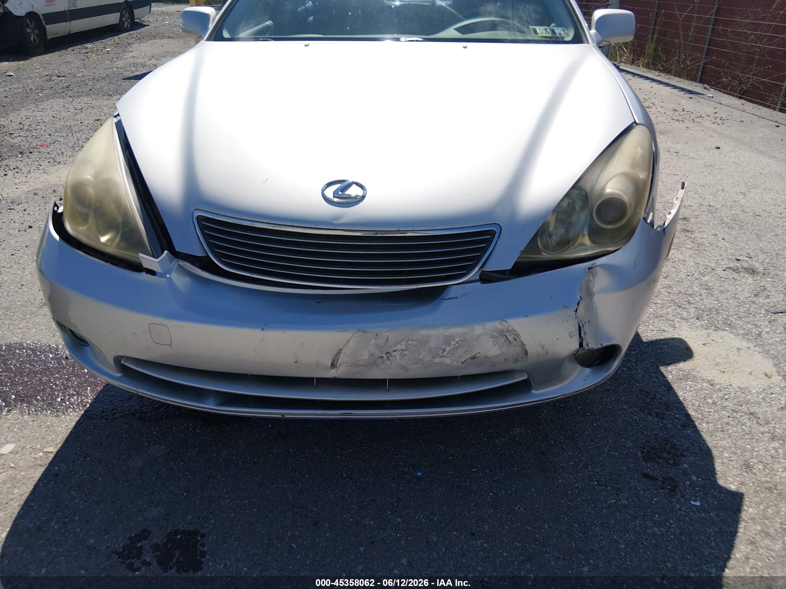 2005 Lexus Es 330   Silver vin: JTHBA30G155077604