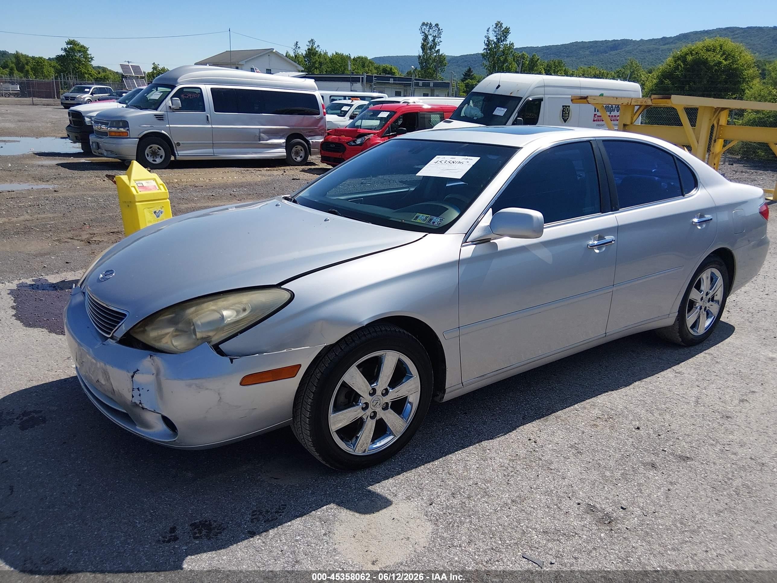 2005 Lexus Es 330   Silver vin: JTHBA30G155077604