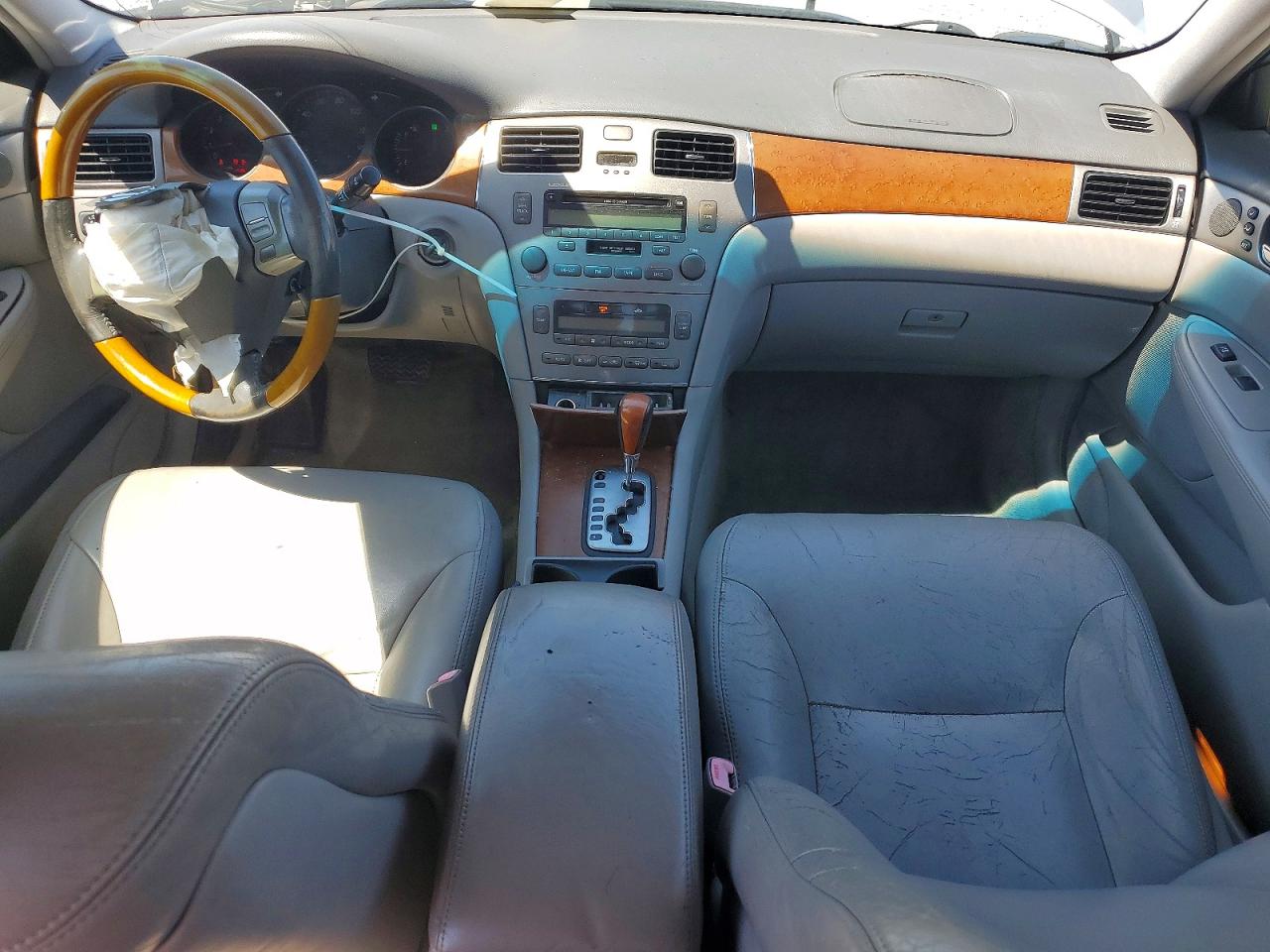 2005 Lexus Es 330 Silver vin: JTHBA30G155085931