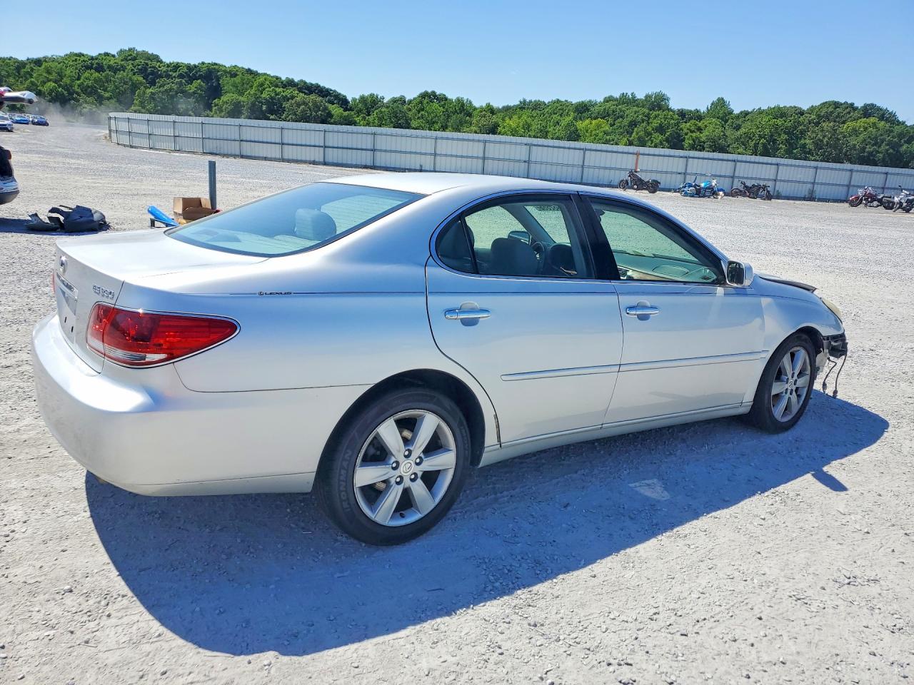 2005 Lexus Es 330 Silver vin: JTHBA30G155085931