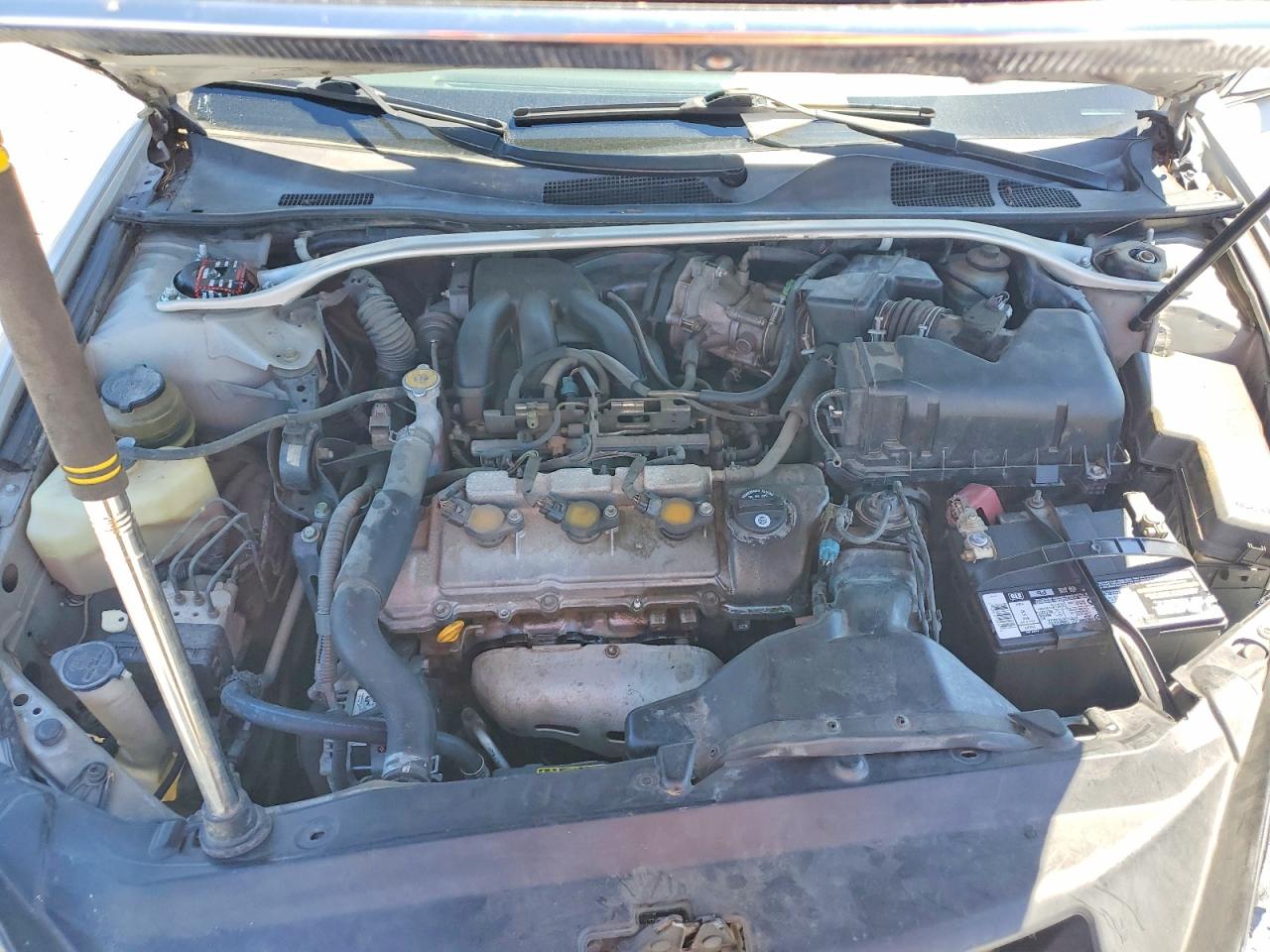 2005 Lexus Es 330 Silver vin: JTHBA30G155085931