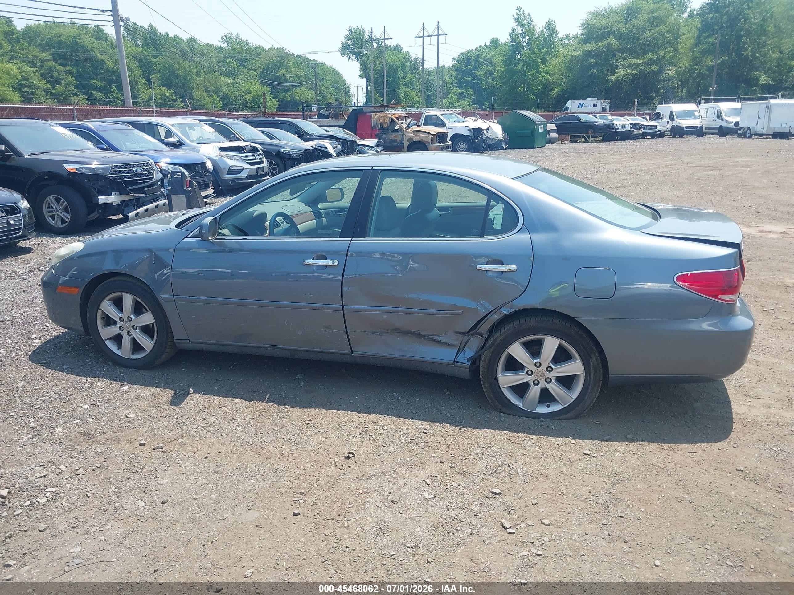 2005 Lexus Es 330   Gray vin: JTHBA30G155087243