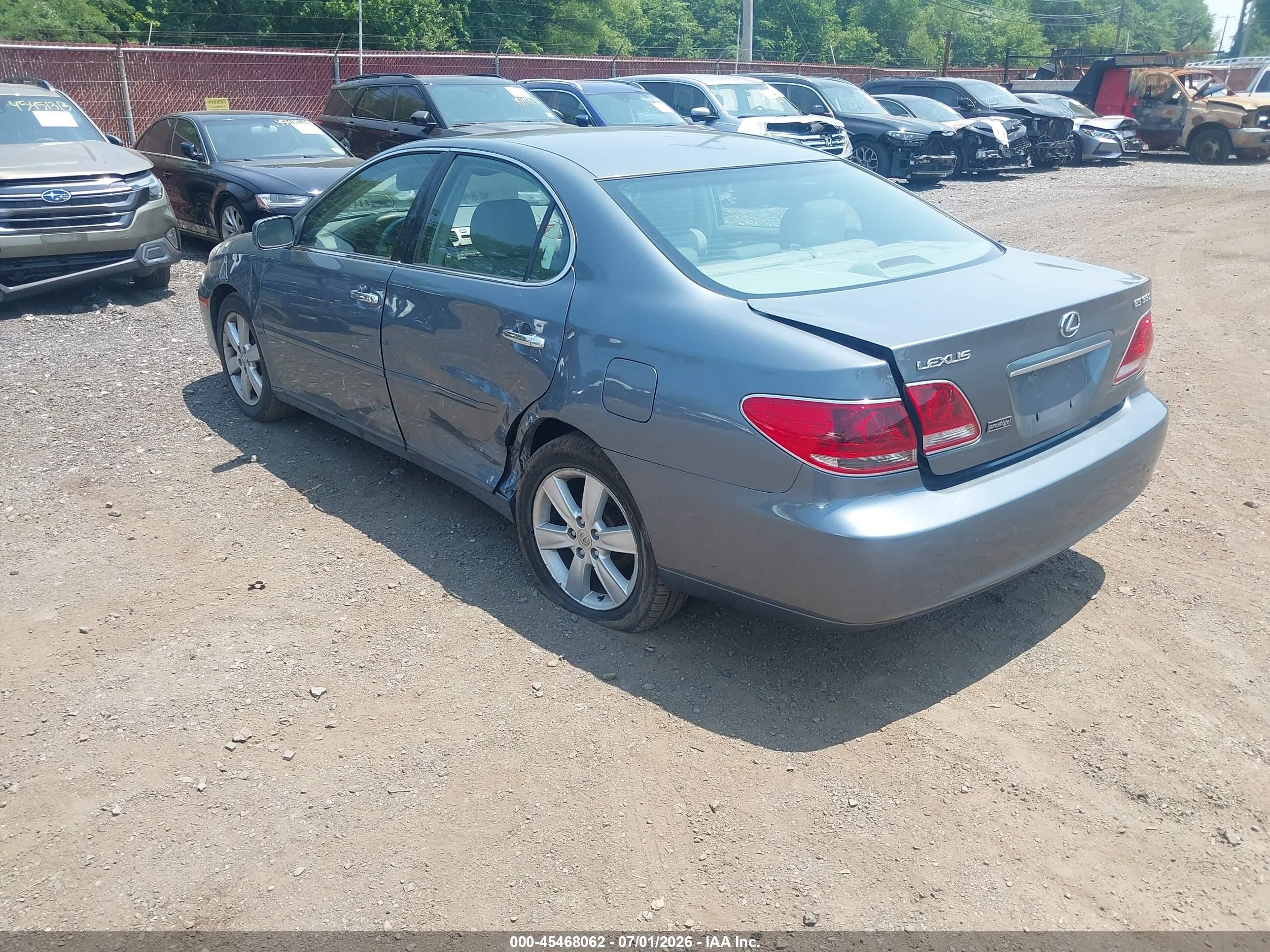 2005 Lexus Es 330   Gray vin: JTHBA30G155087243